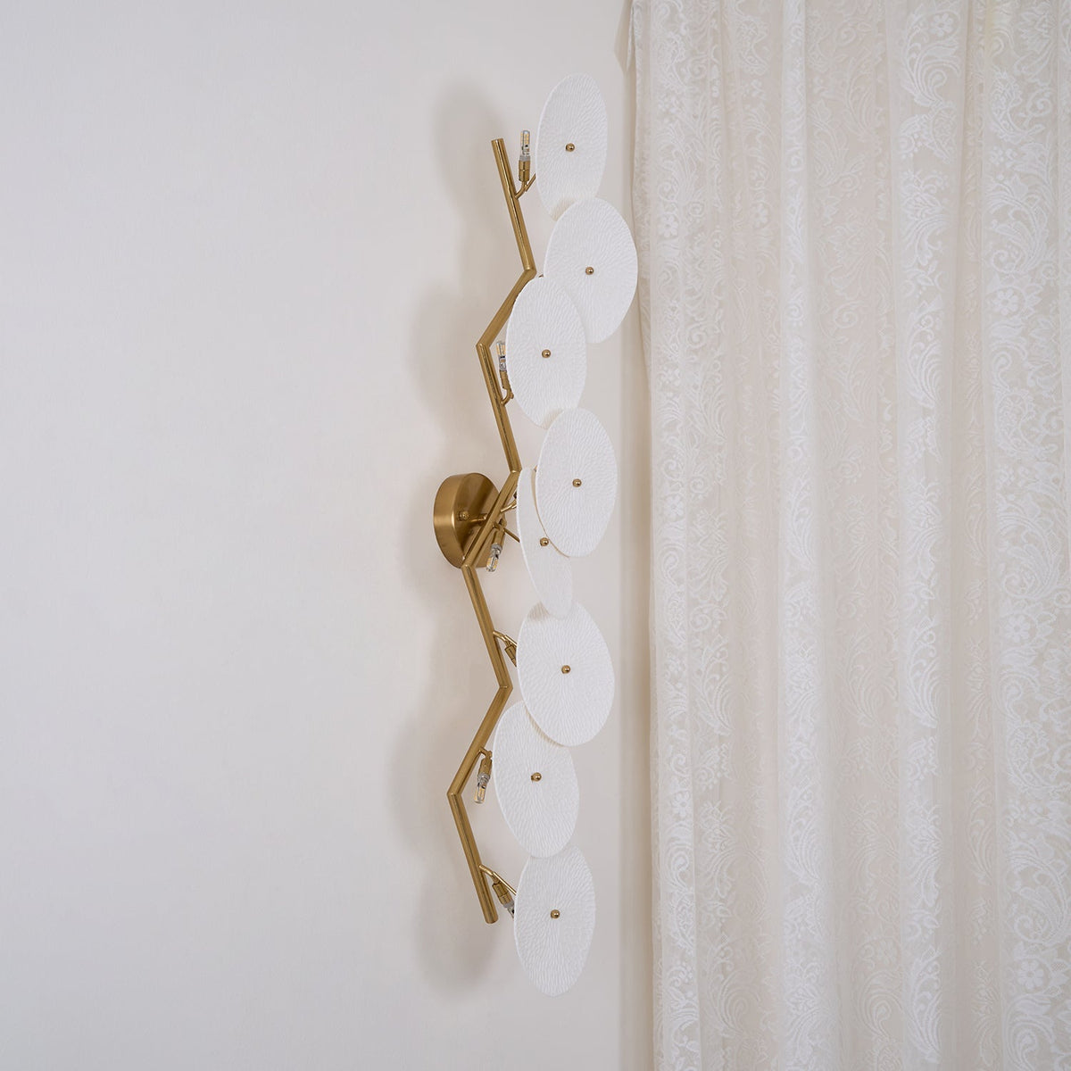 Begovom Lotus Petal Wall Lamp