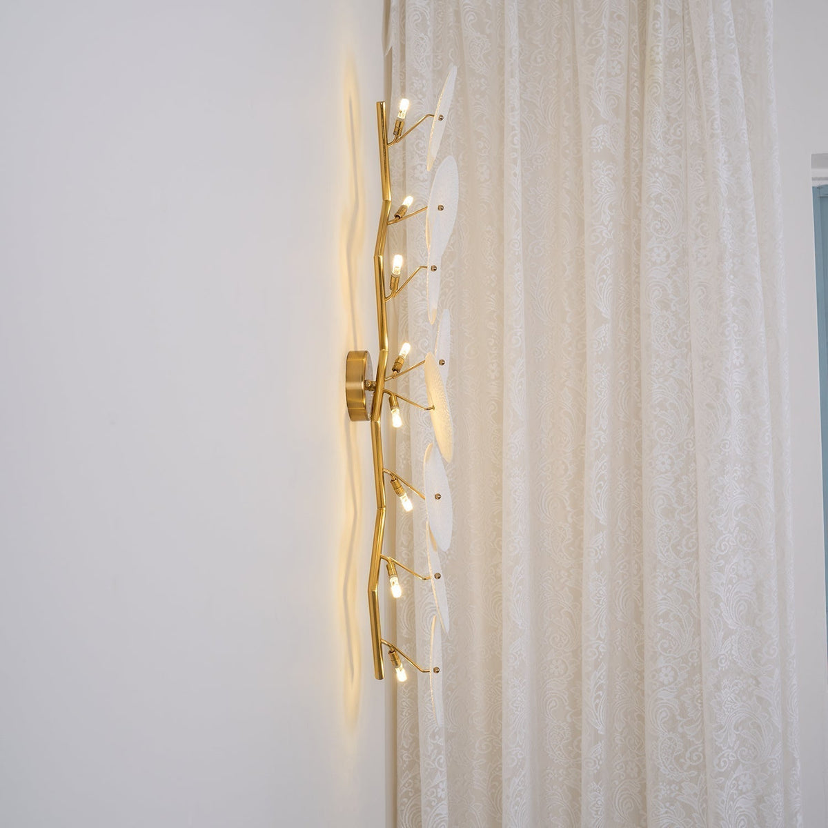 Begovom Lotus Petal Wall Lamp