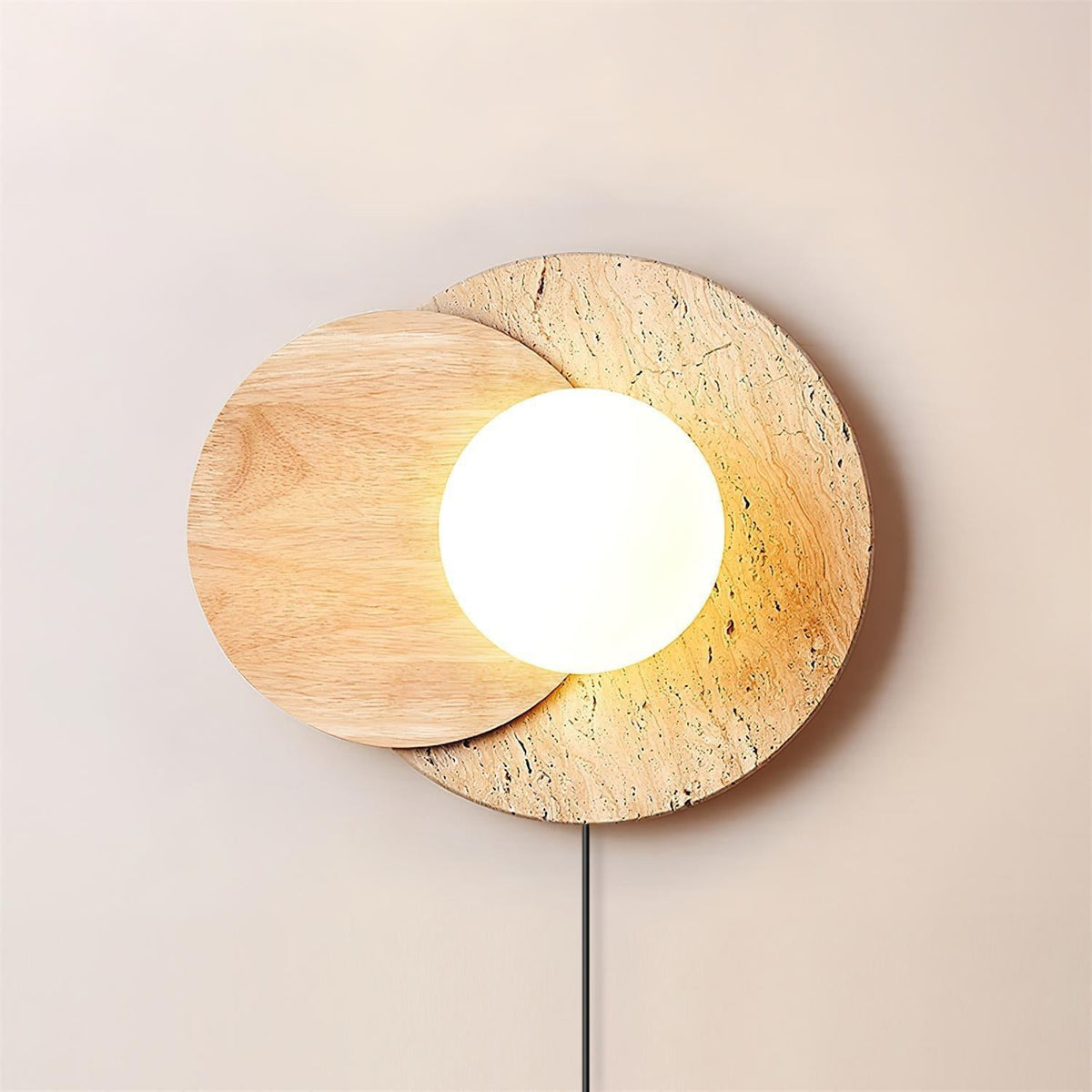 Virainielle Wall Lamp