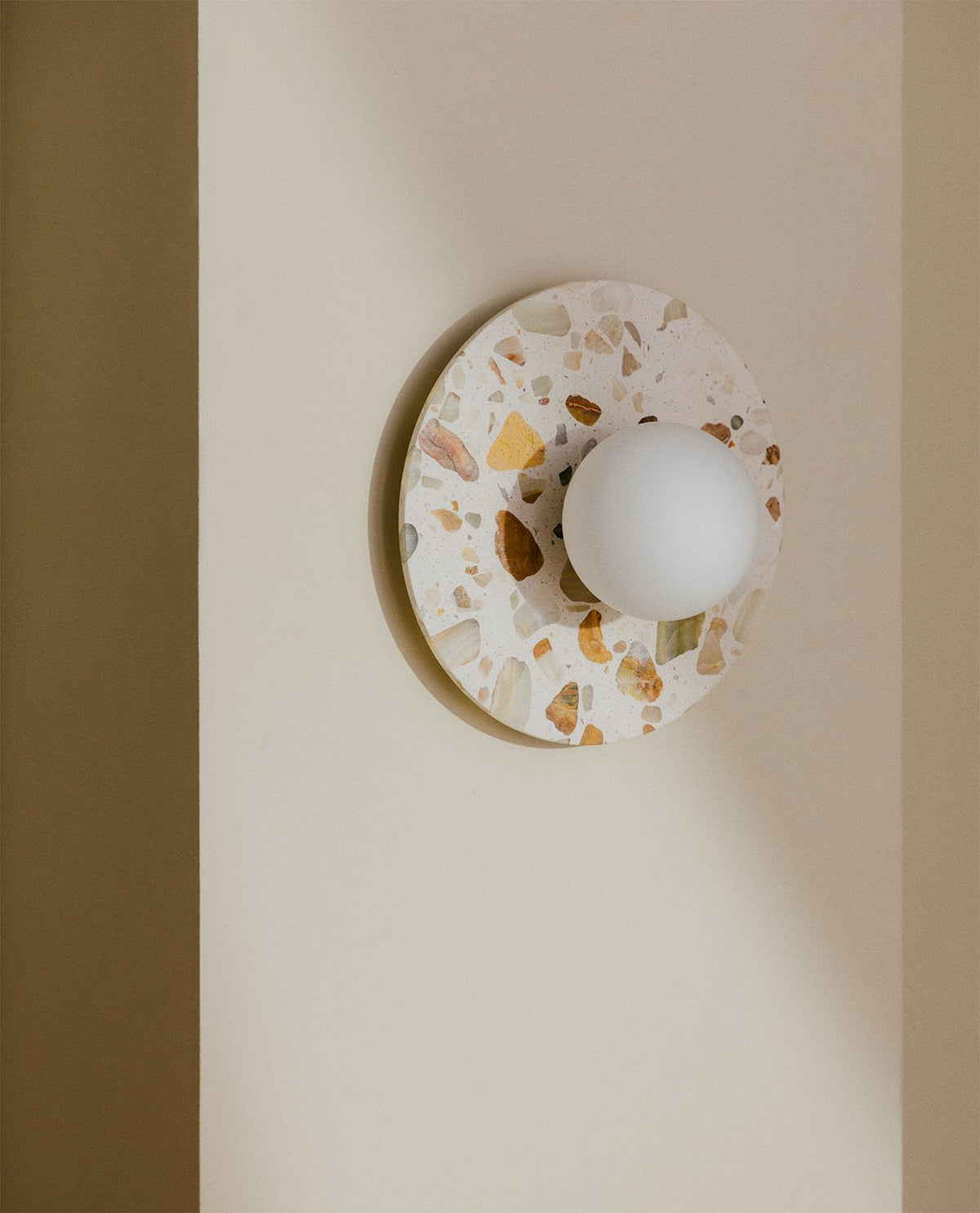 Isandre Terrazzo Wall Lamp