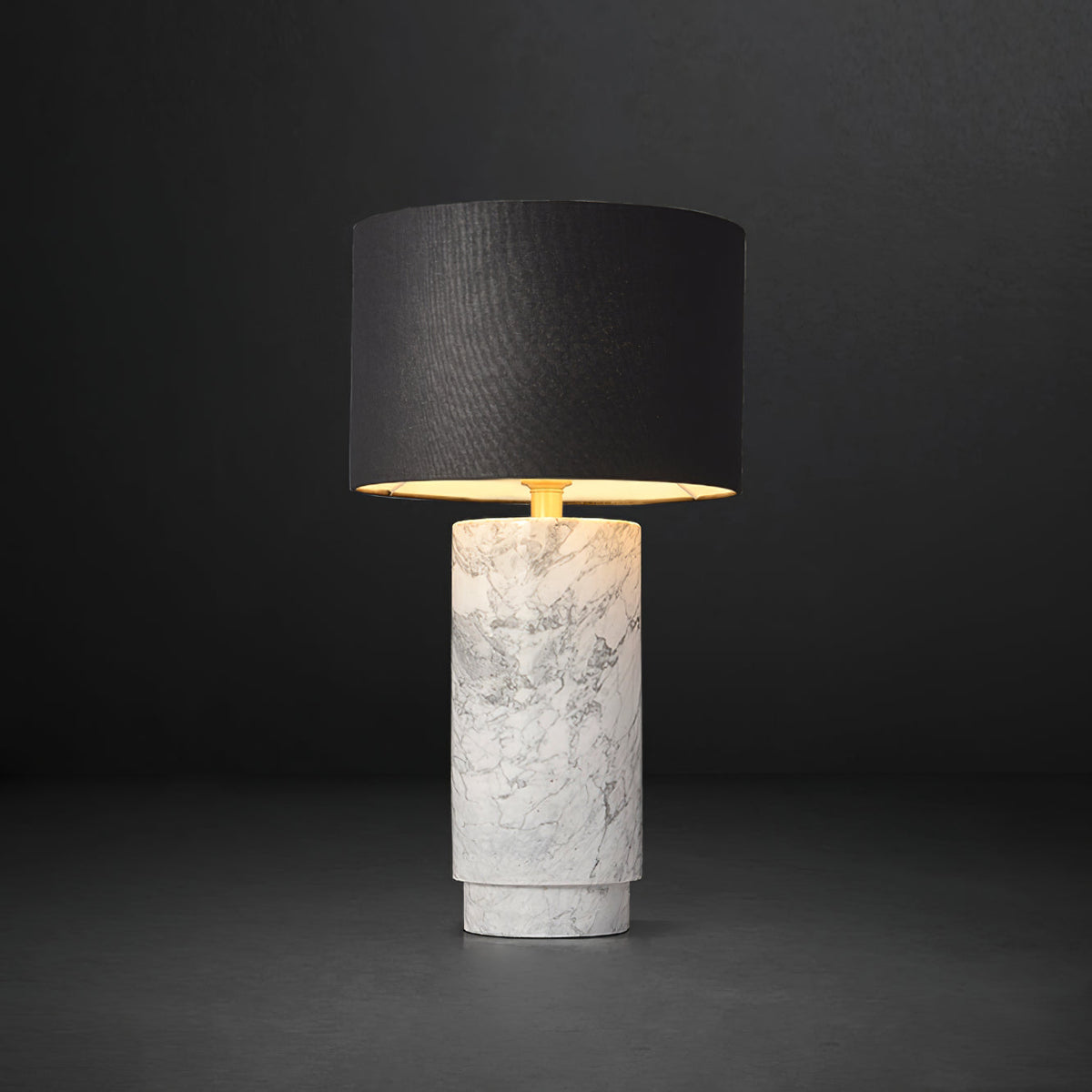 Viraelella Table Lamp