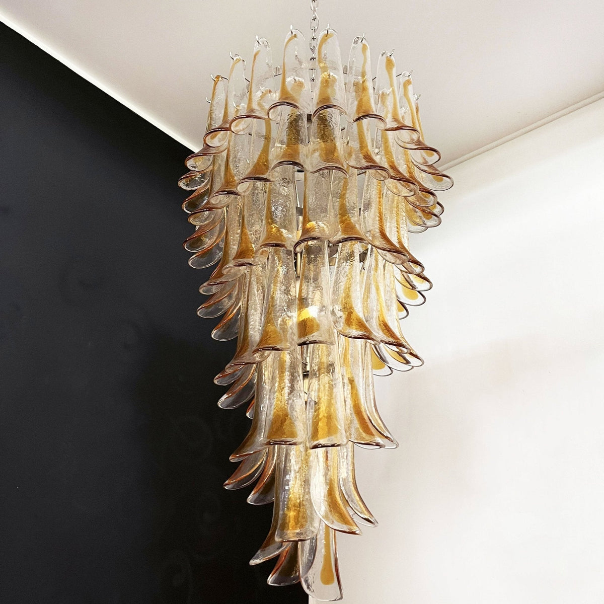 Eirisissa Lume Marigold Glass Chandelier
