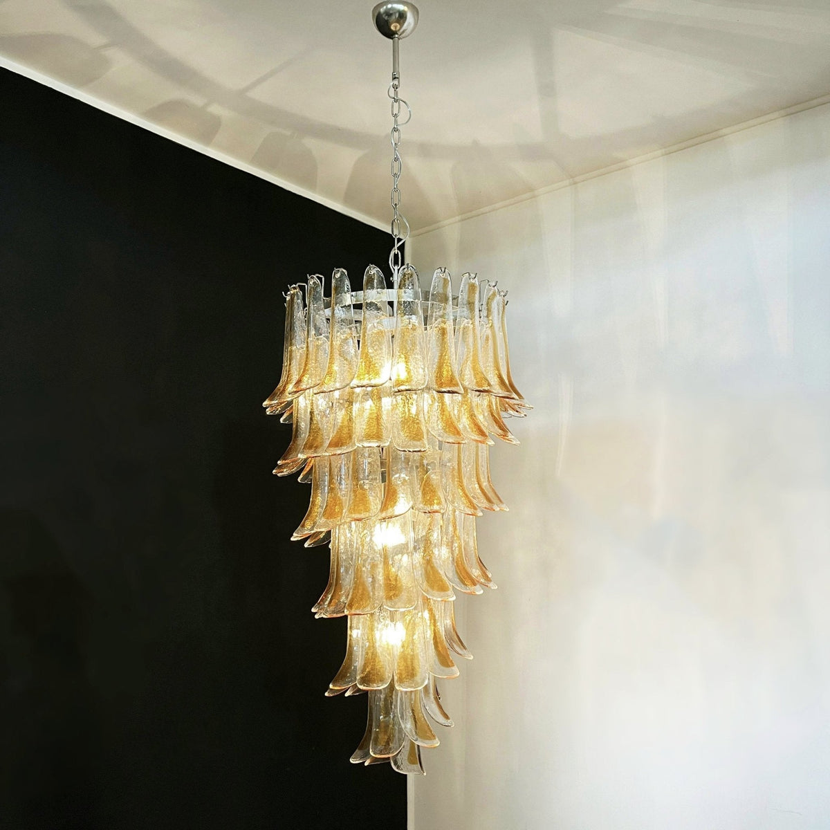 Eirisissa Lume Marigold Glass Chandelier