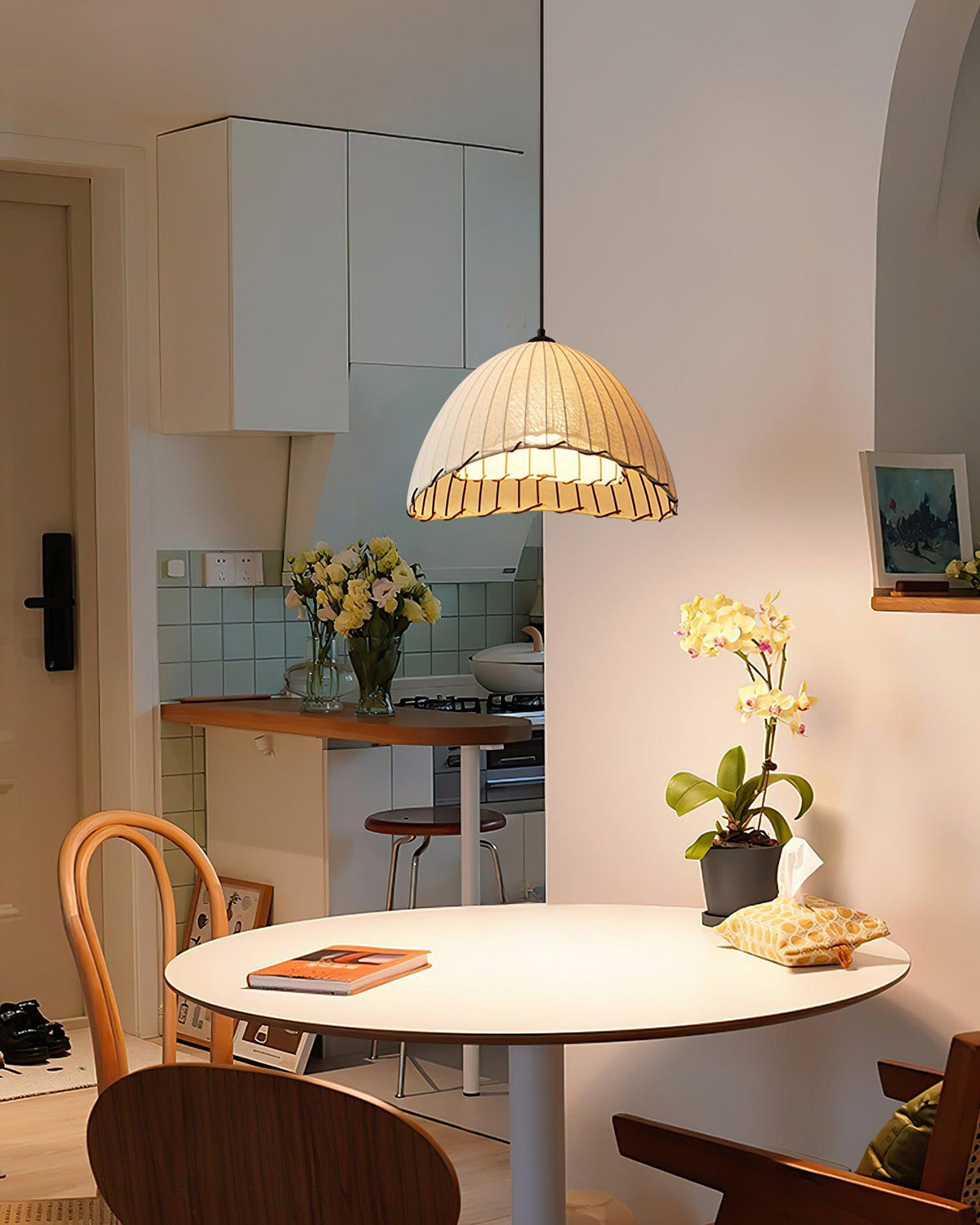 Seloeria Pendant Light