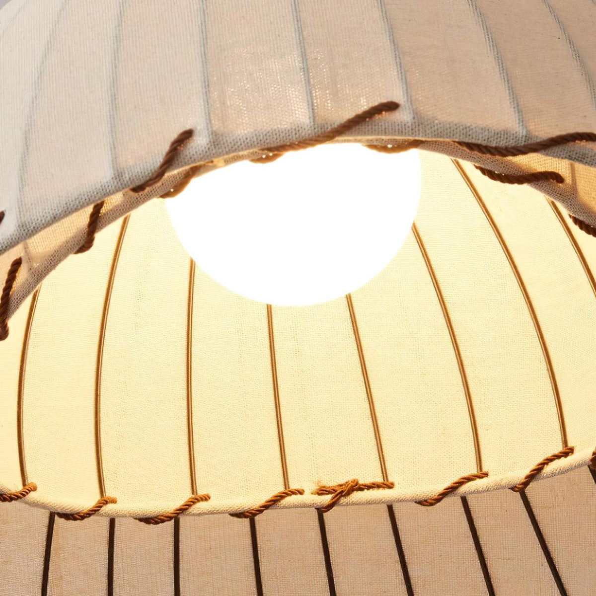 Seloeria Pendant Light
