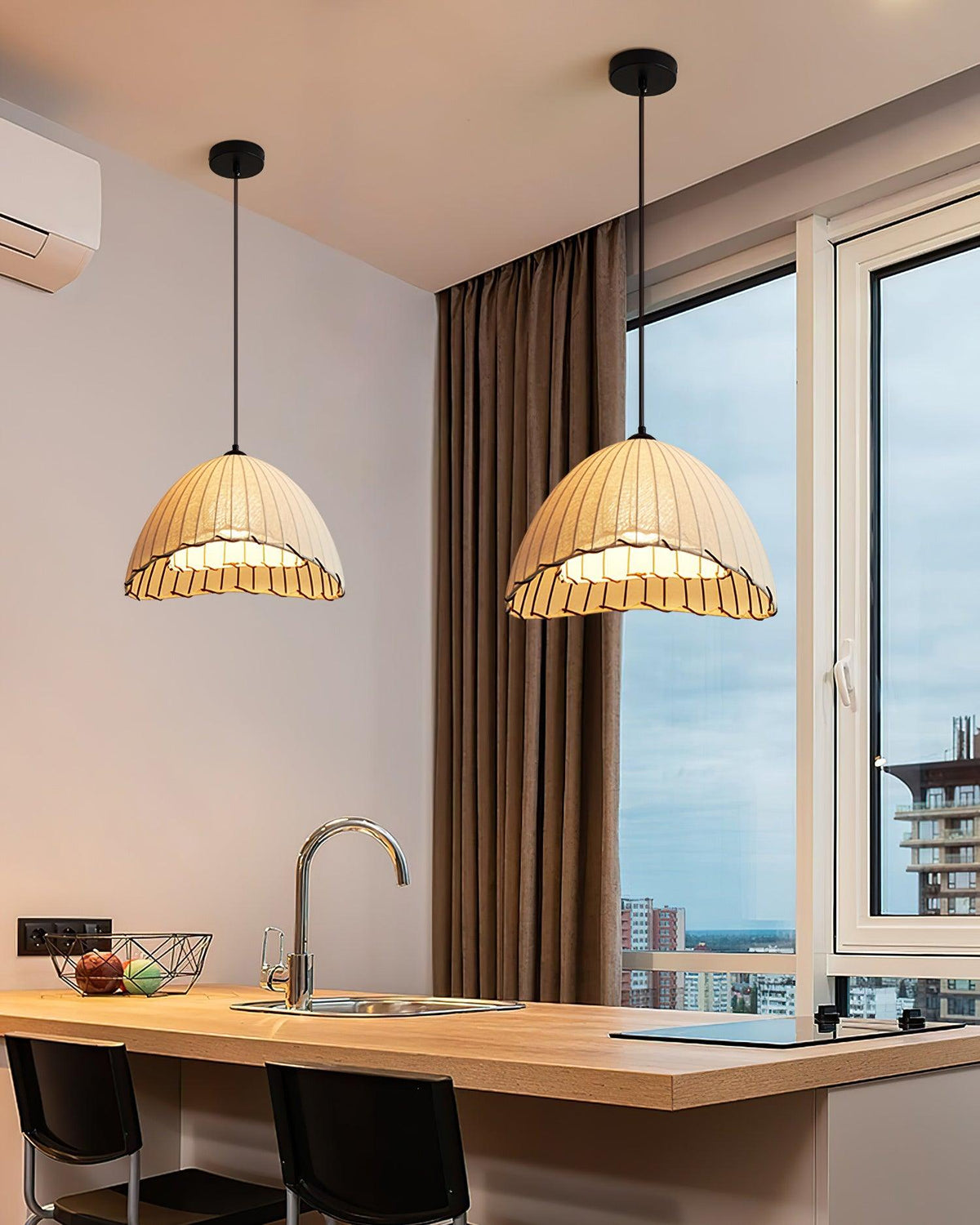 Seloeria Pendant Light