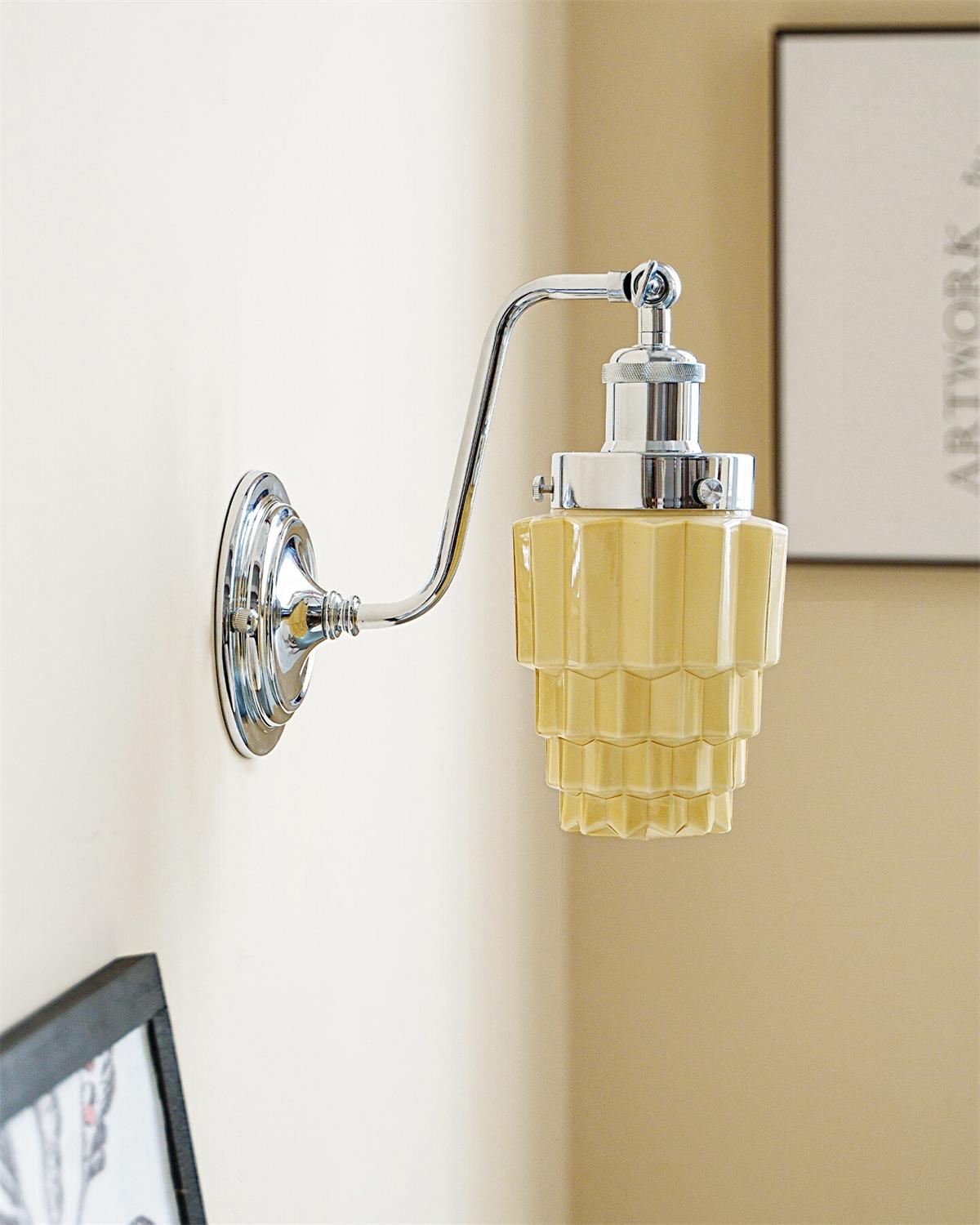 Velerella Wall Lamp