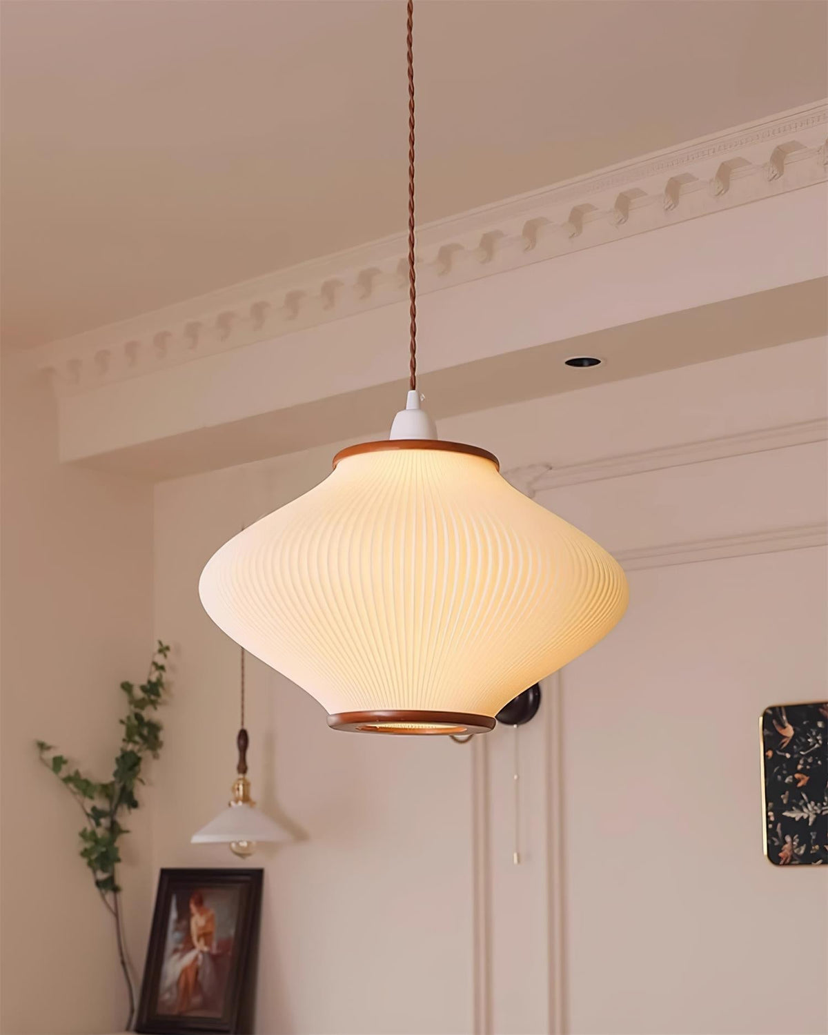 Ronard Pendant Light