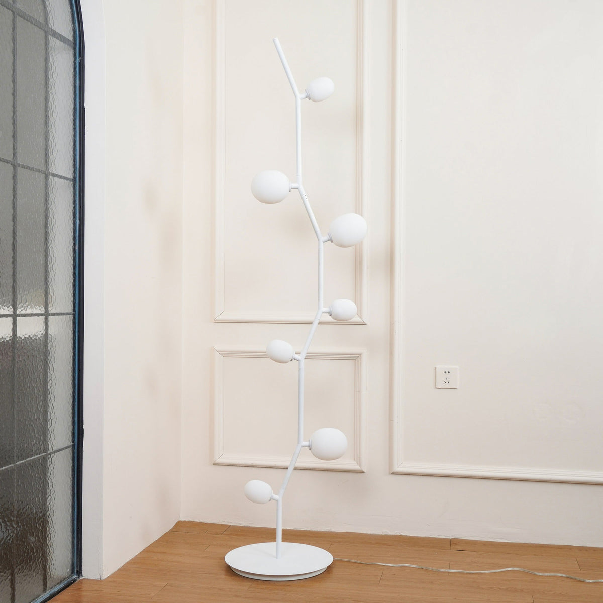 Lumorielle Floor Lamp