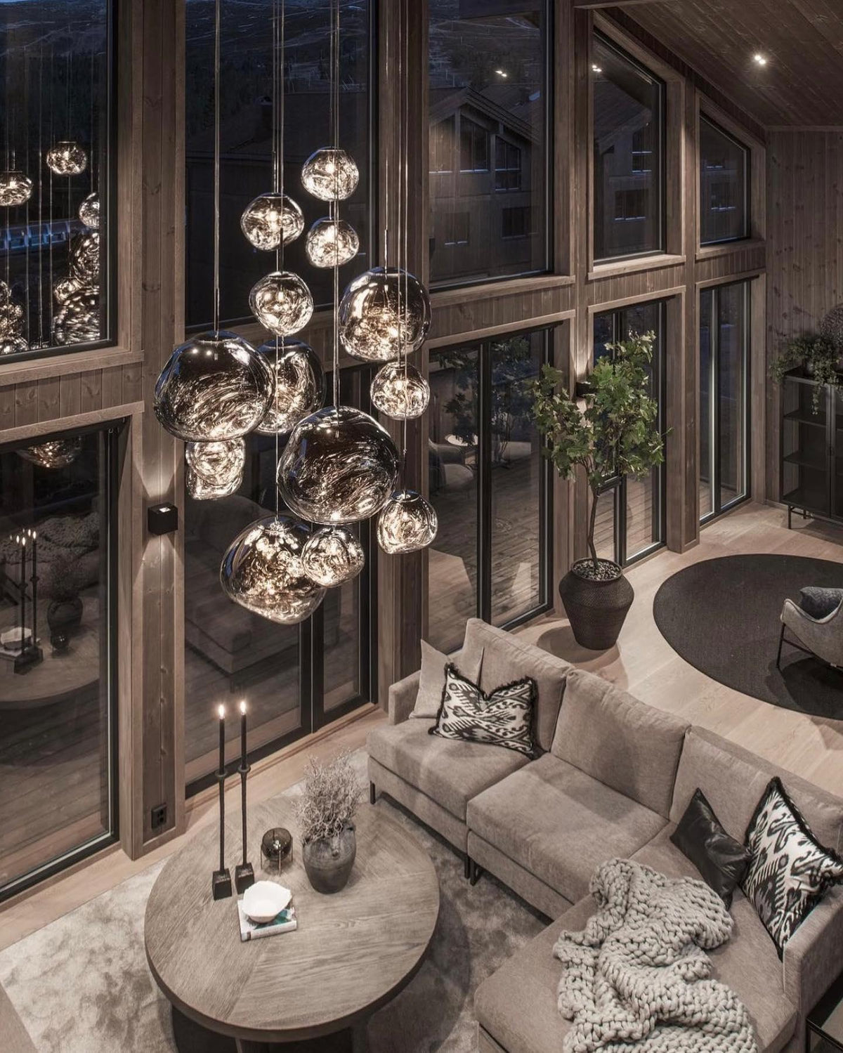 Aveneneria Spheres Pendant Lamp