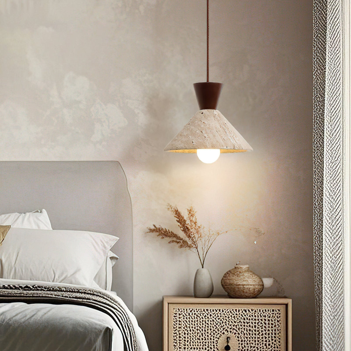 Menra Pendant Light