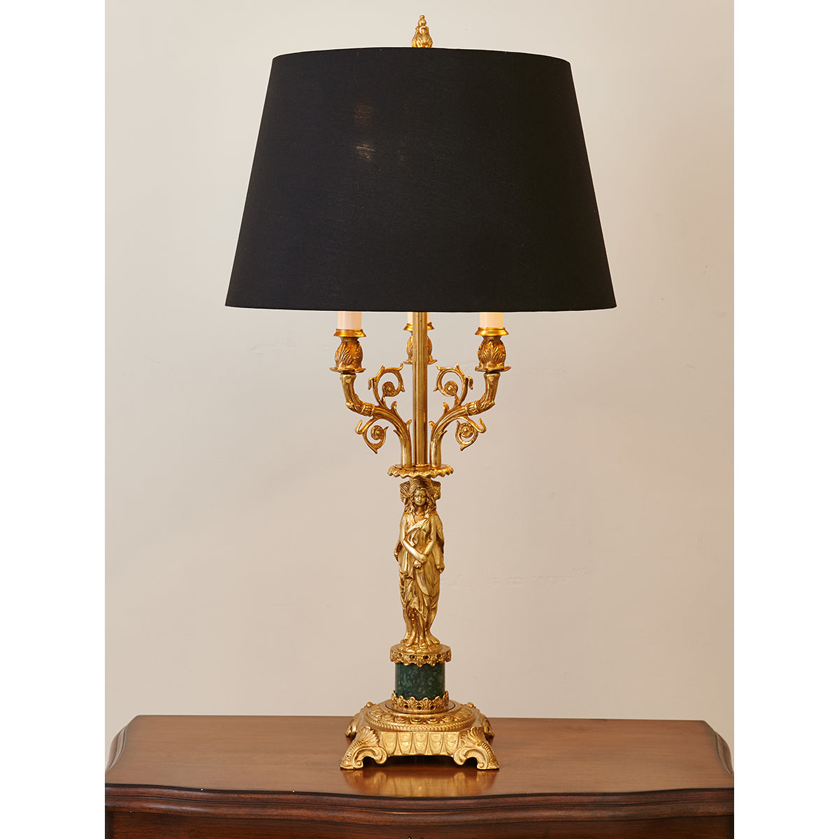 Velenira Allegro Table Lamp