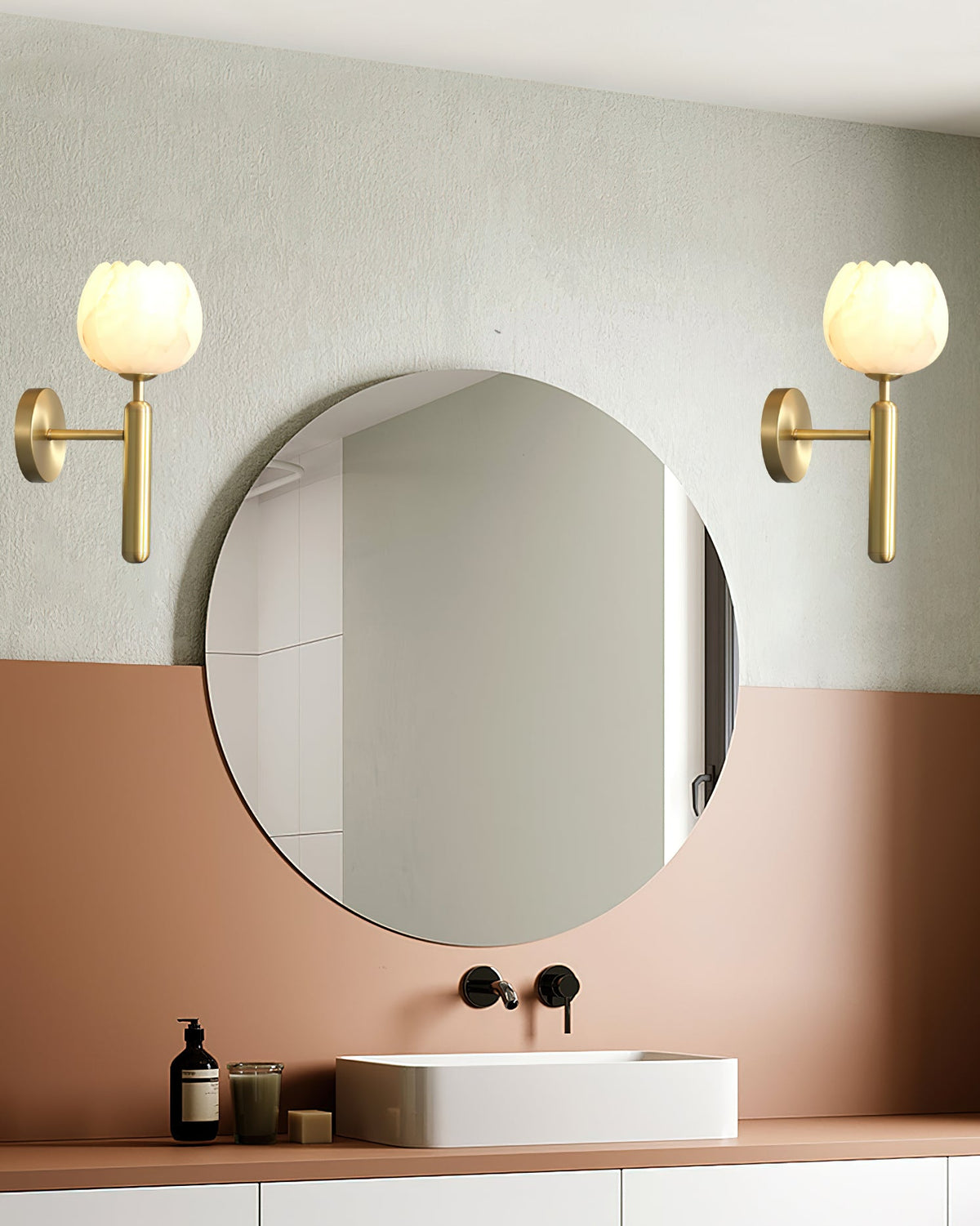 Albanette Brass Alabaster Wall Lamp
