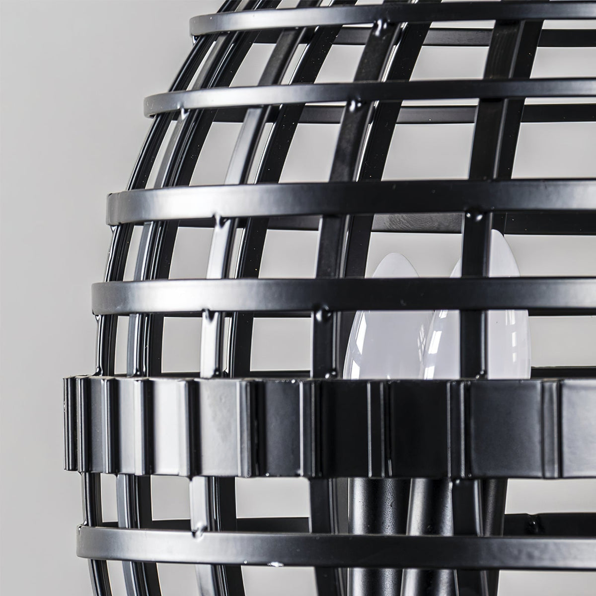 Rivaina Globe Pendant Lamp