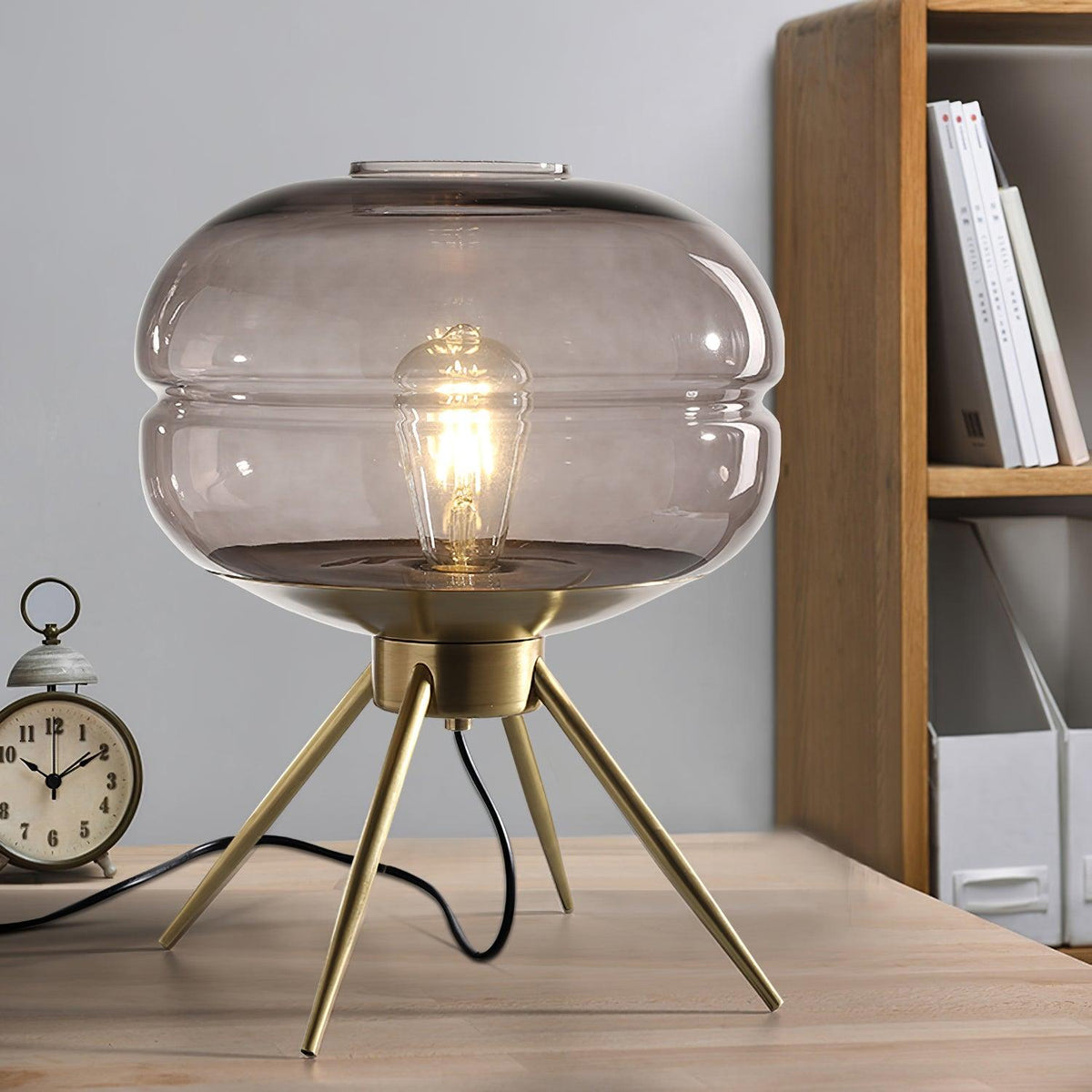 Lumaira Moda Table Lamp