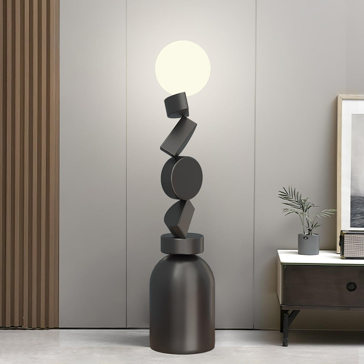 Avenuella Floor Lamp