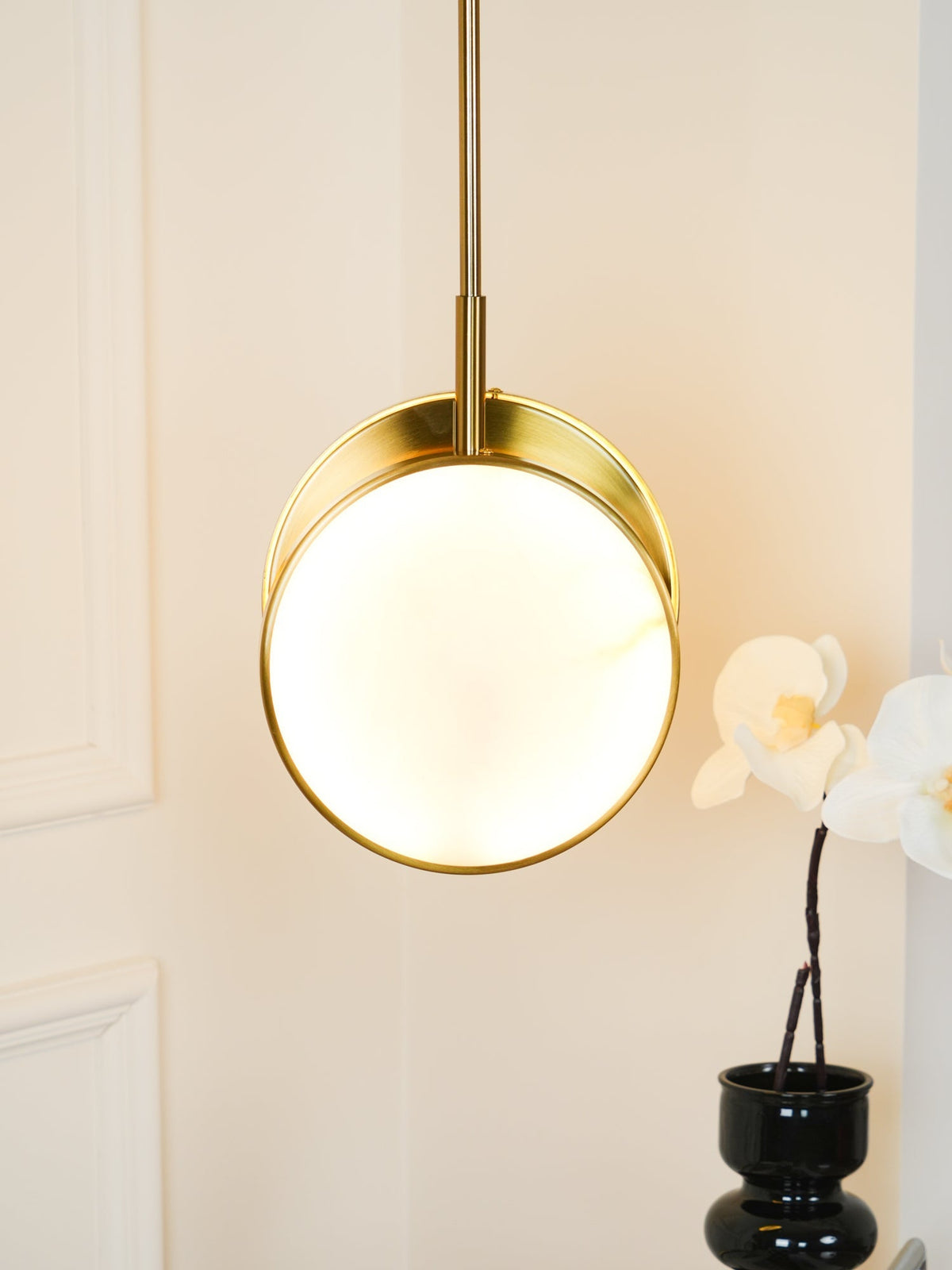 Nivinette Duo Alabaster Pendant Light