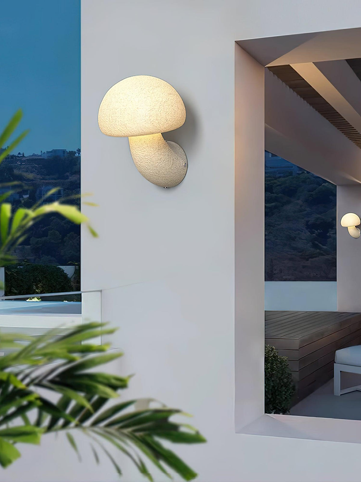 Mylo Mushroom Resin Plug-in Wall Lamp