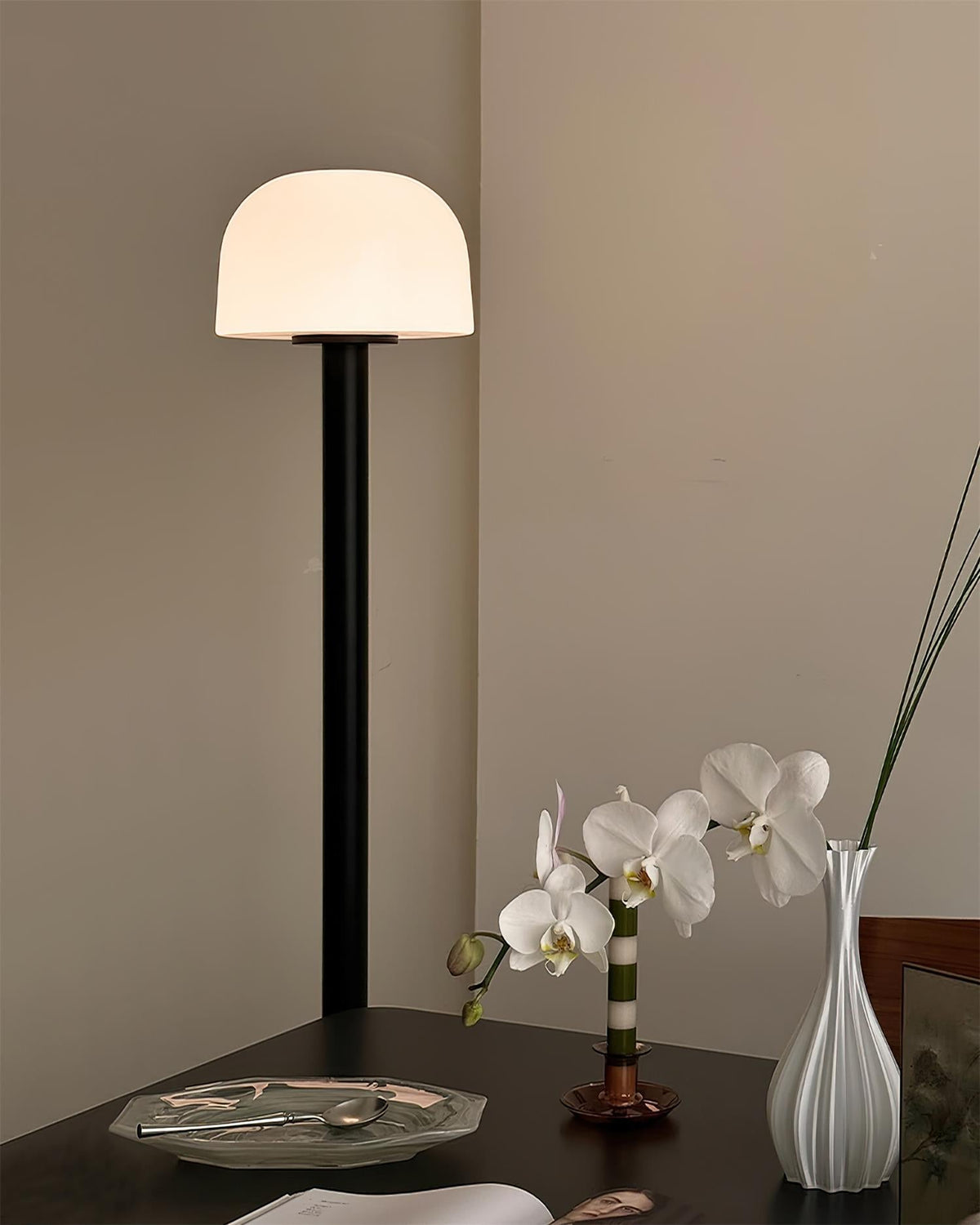 Riveleria Muto Floor Lamp