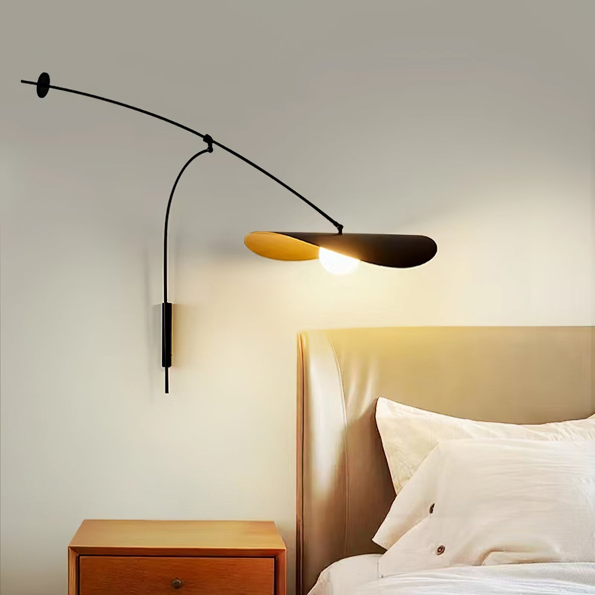 Myrna Wall Lamp