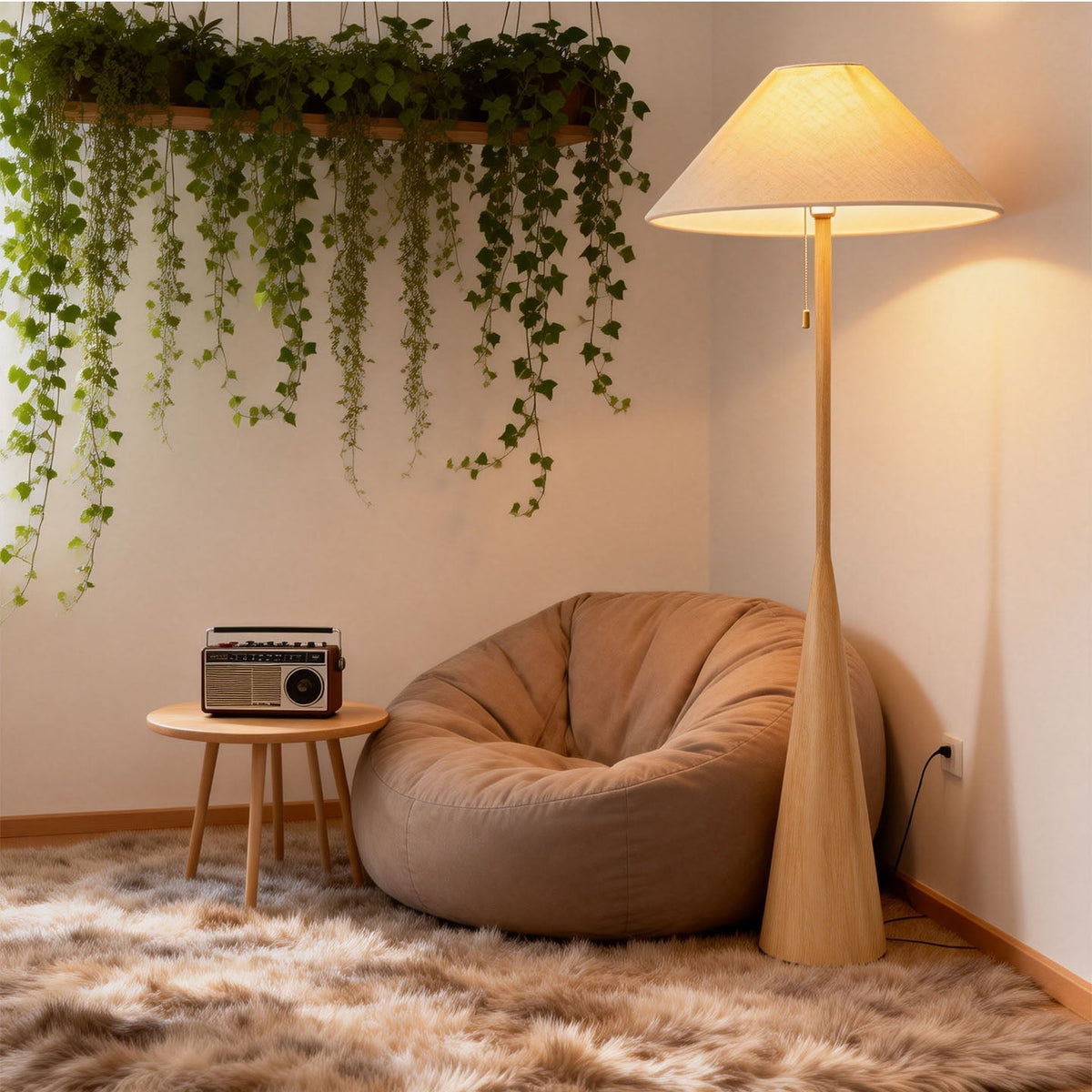 Evelon Floor Lamp