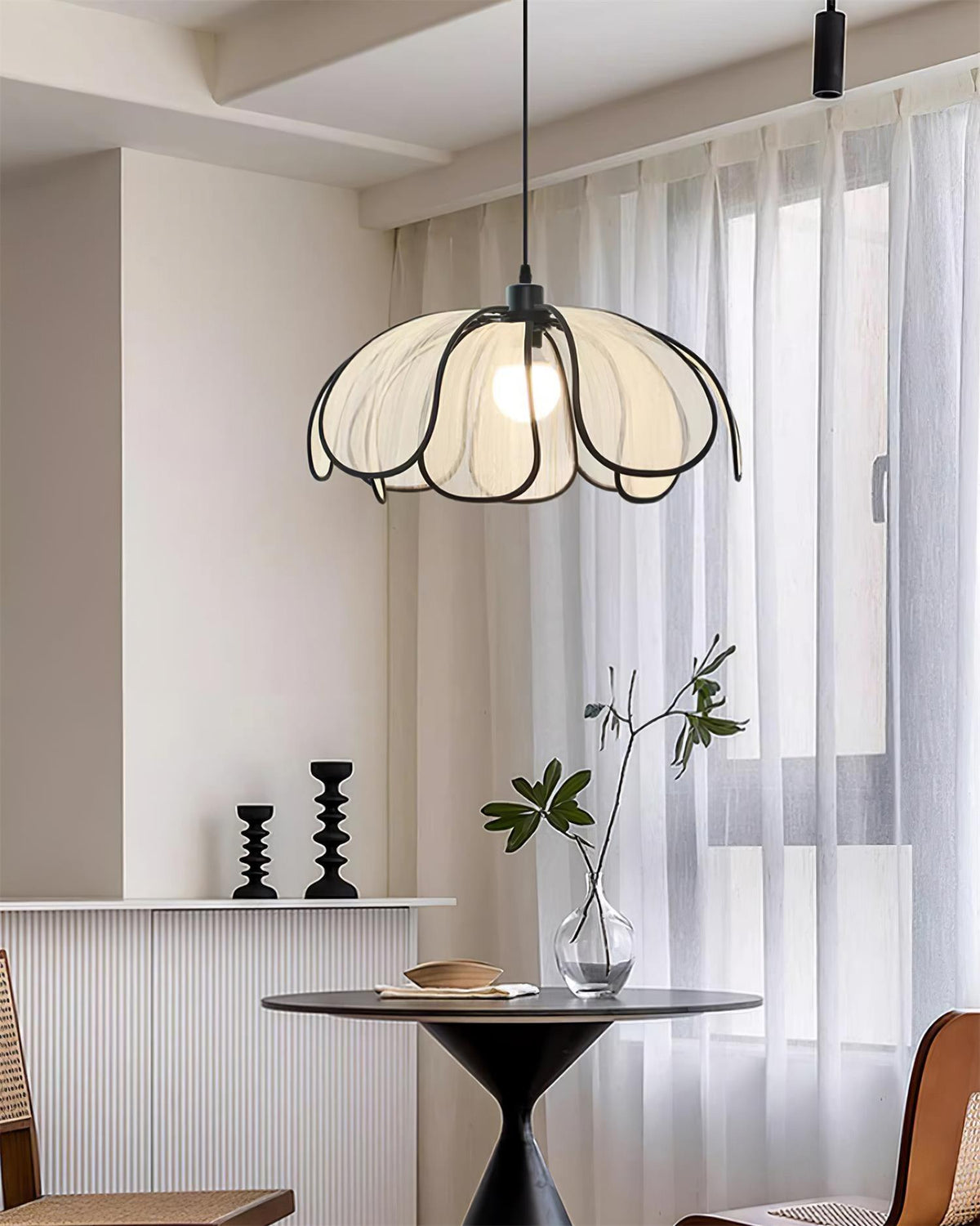 Seluora Petal-like Pendant Light