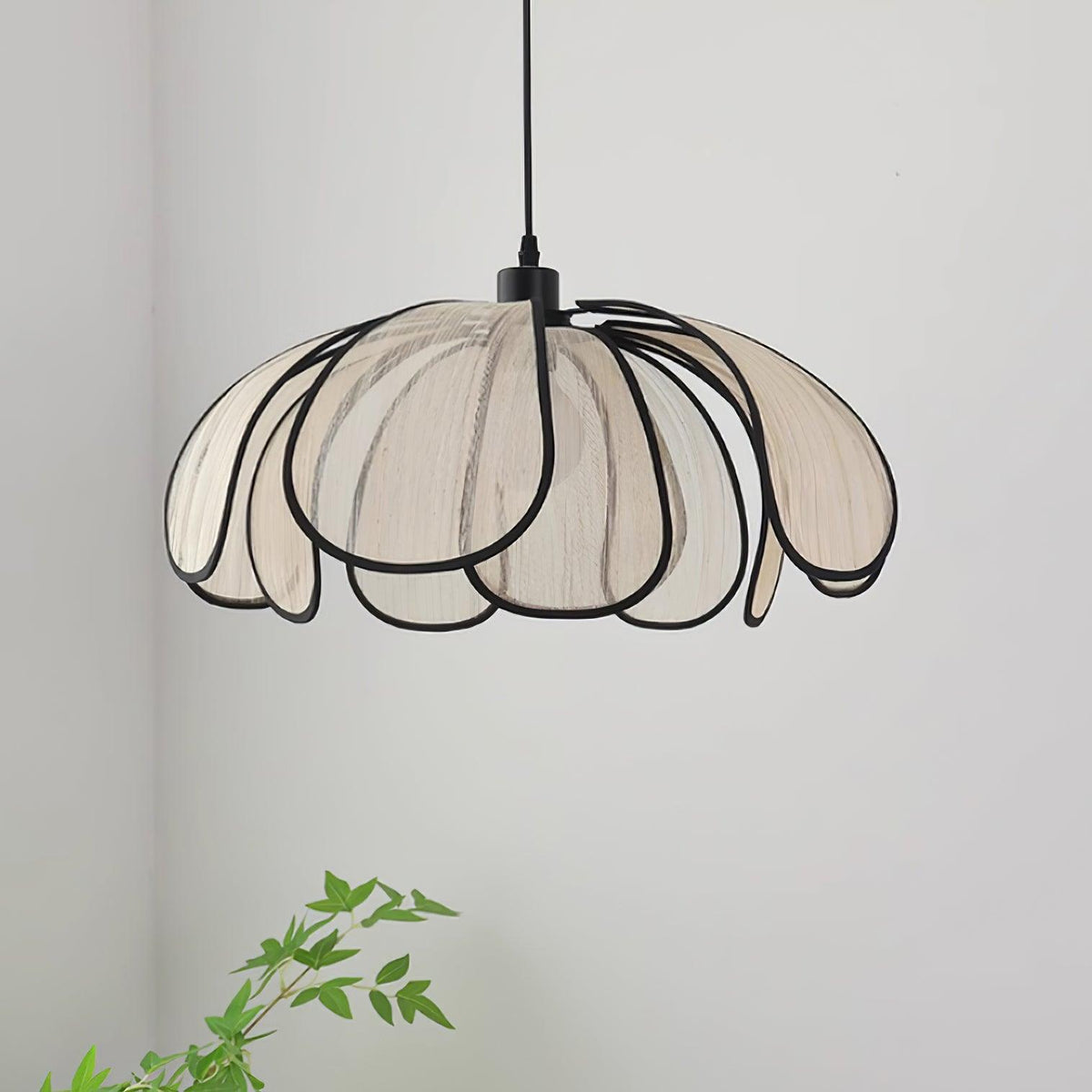 Seluora Petal-like Pendant Light