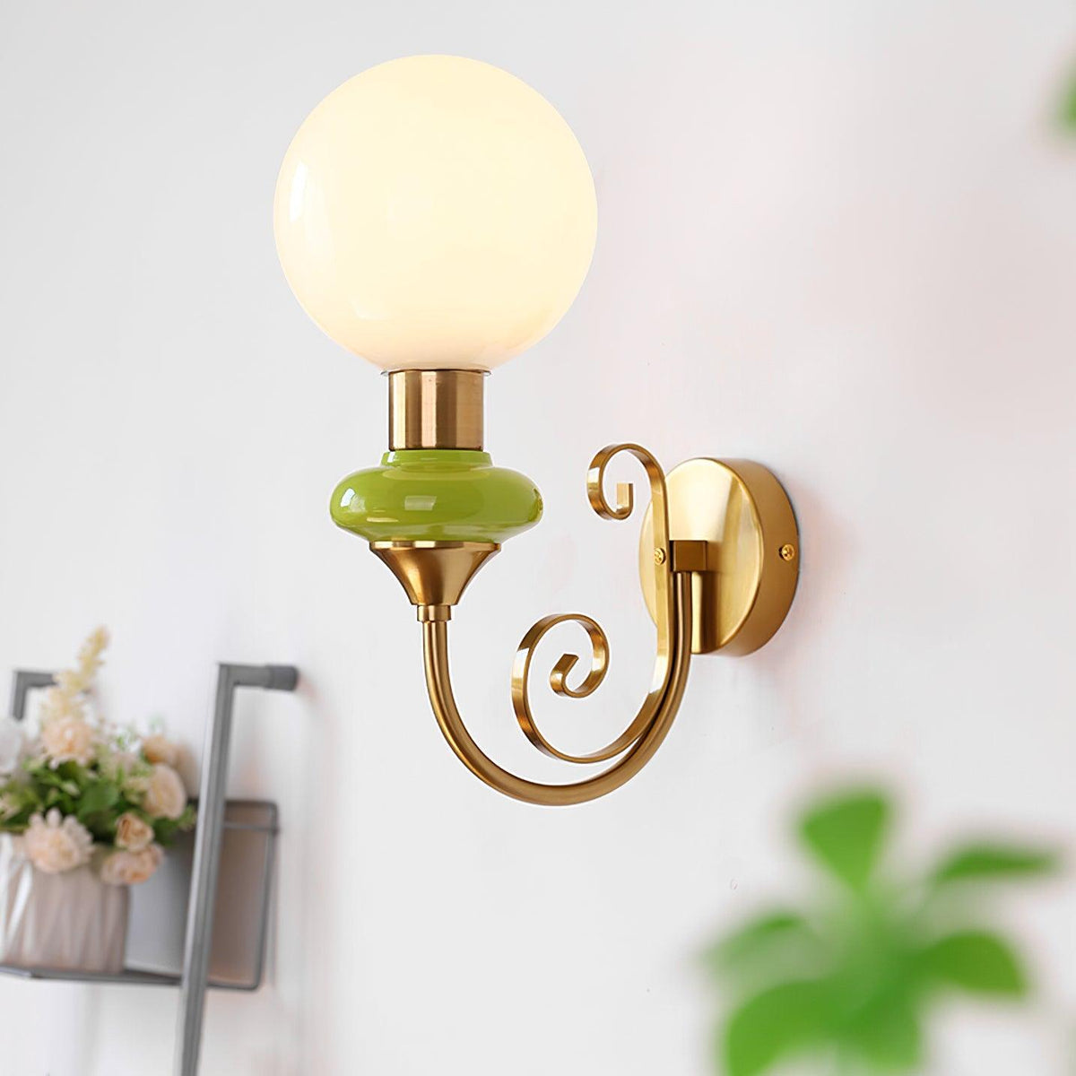Teriearia Wall Lamp
