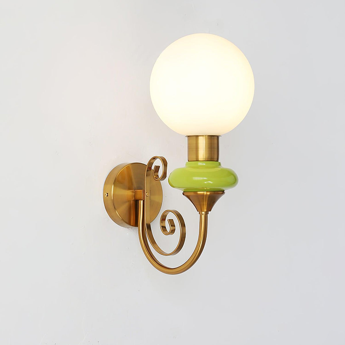 Teriearia Wall Lamp