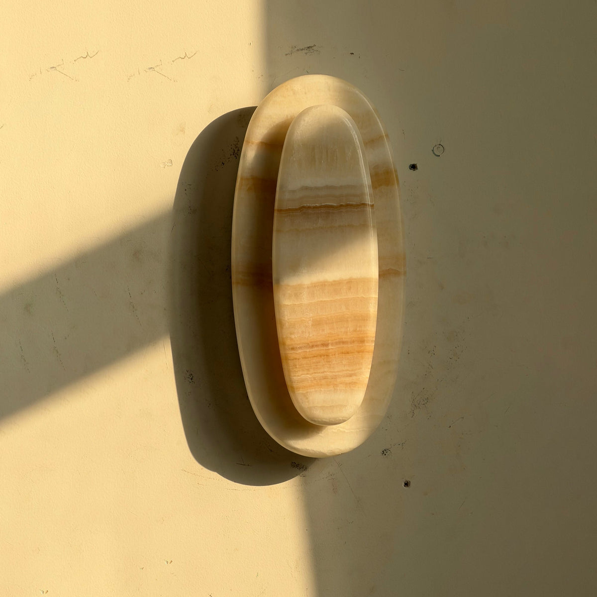 Caldrith Onyx Wall Lamp