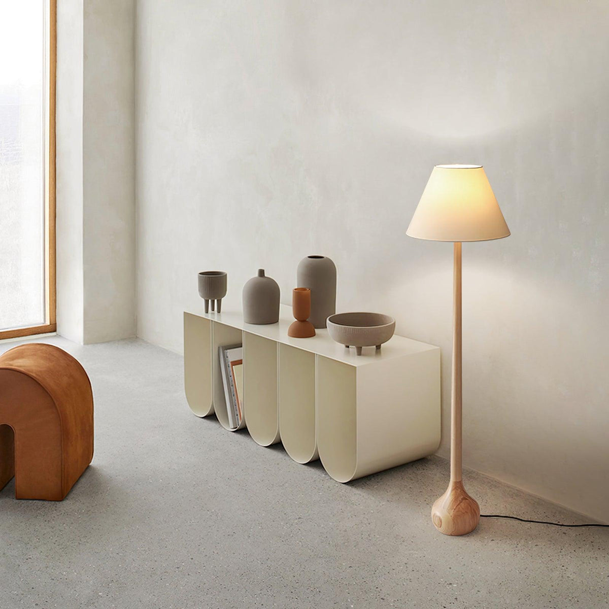 Cirerella Floor Lamp