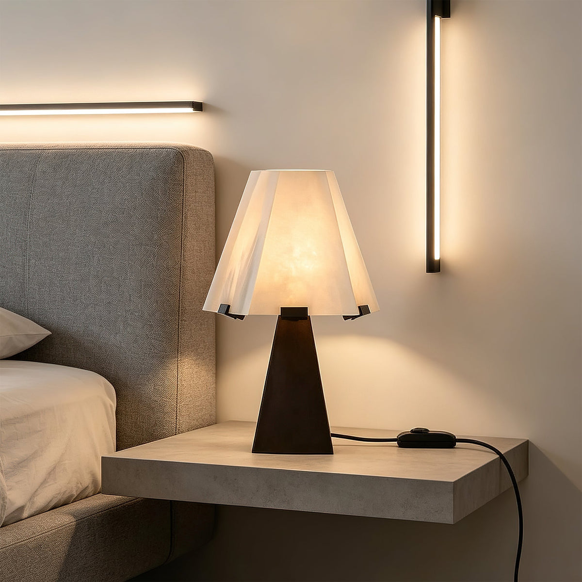 Sorevane Table Lamp