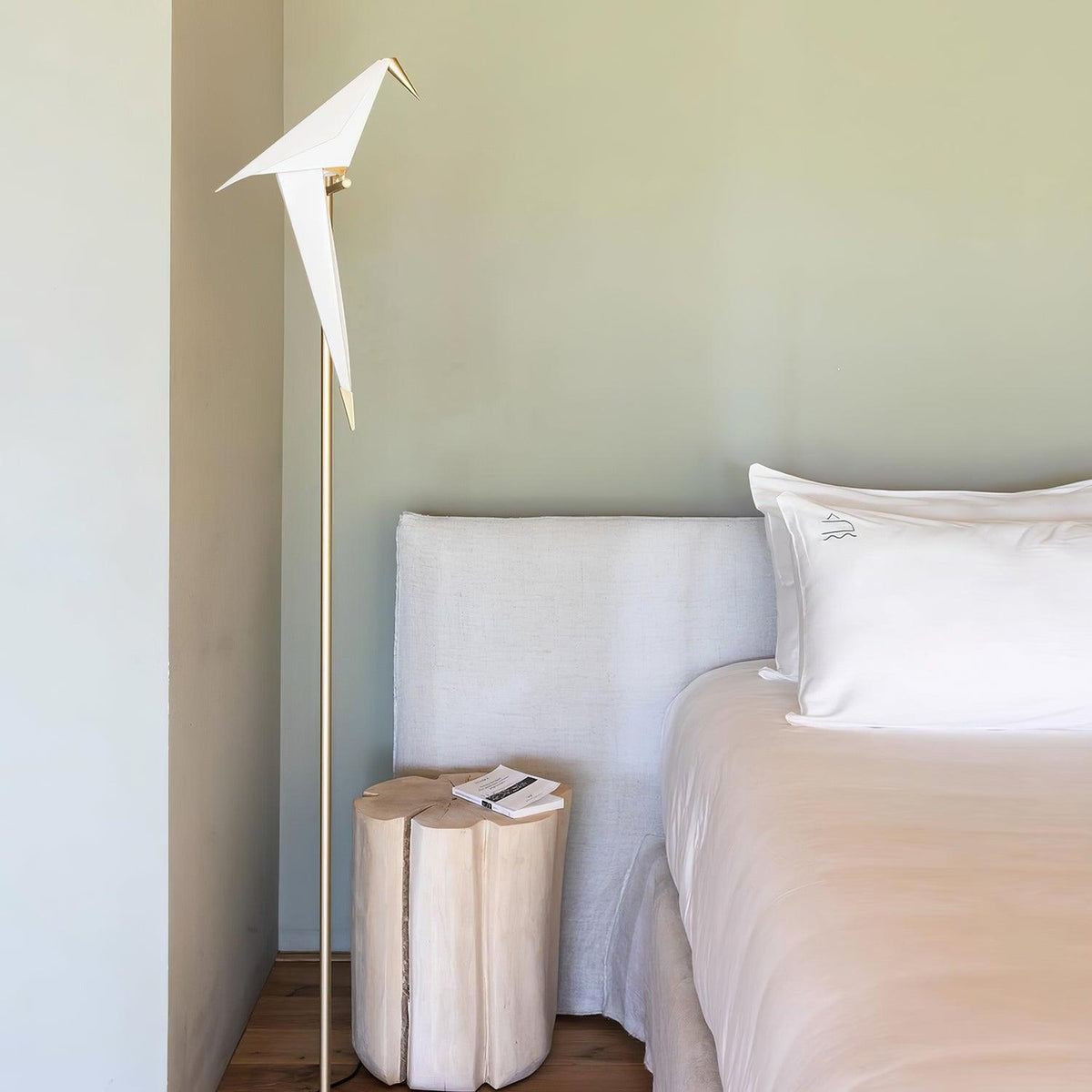 Novario Floor Lamp