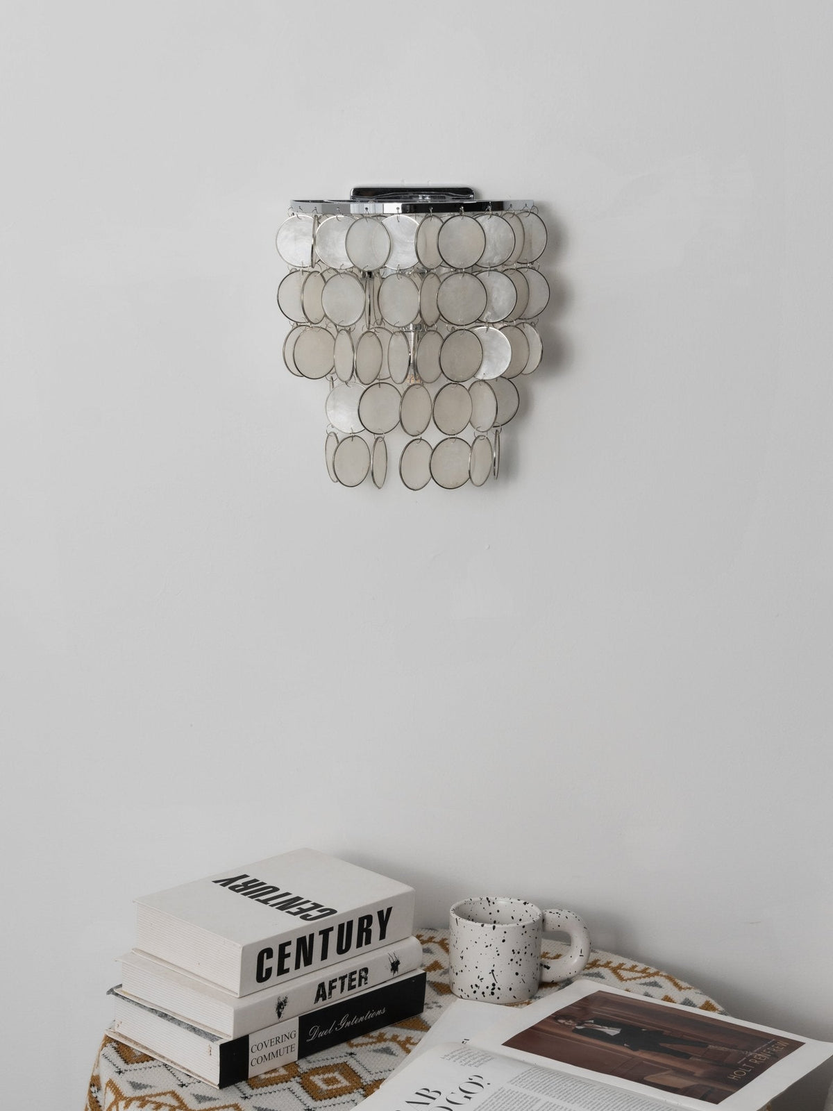 Nacivaine Pearl Shell Wall Lamp