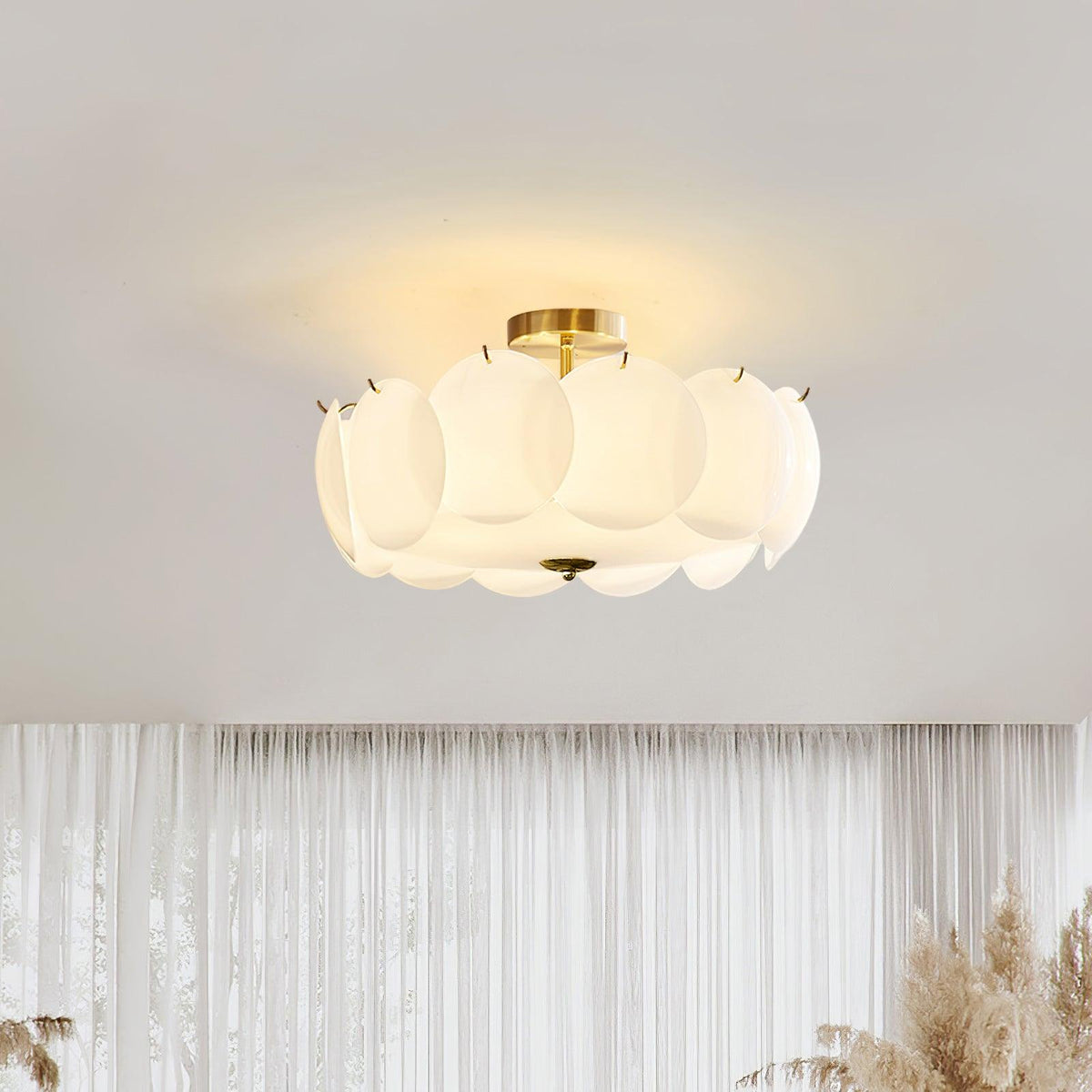 Vakegis Petal Shell Ceiling Light