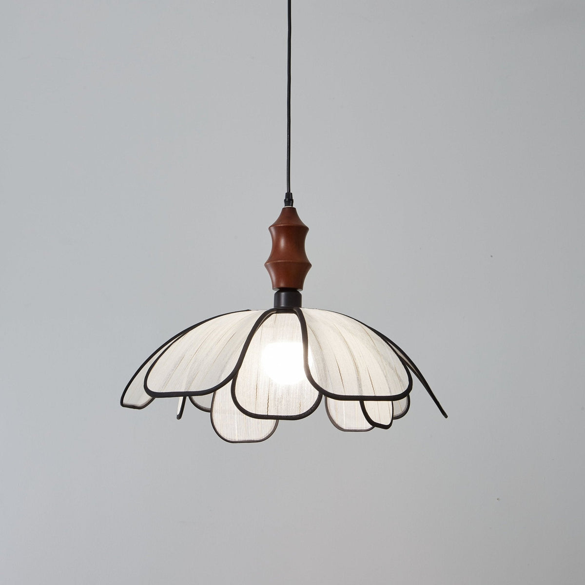 Lioruena Whisper Pendant Lamp