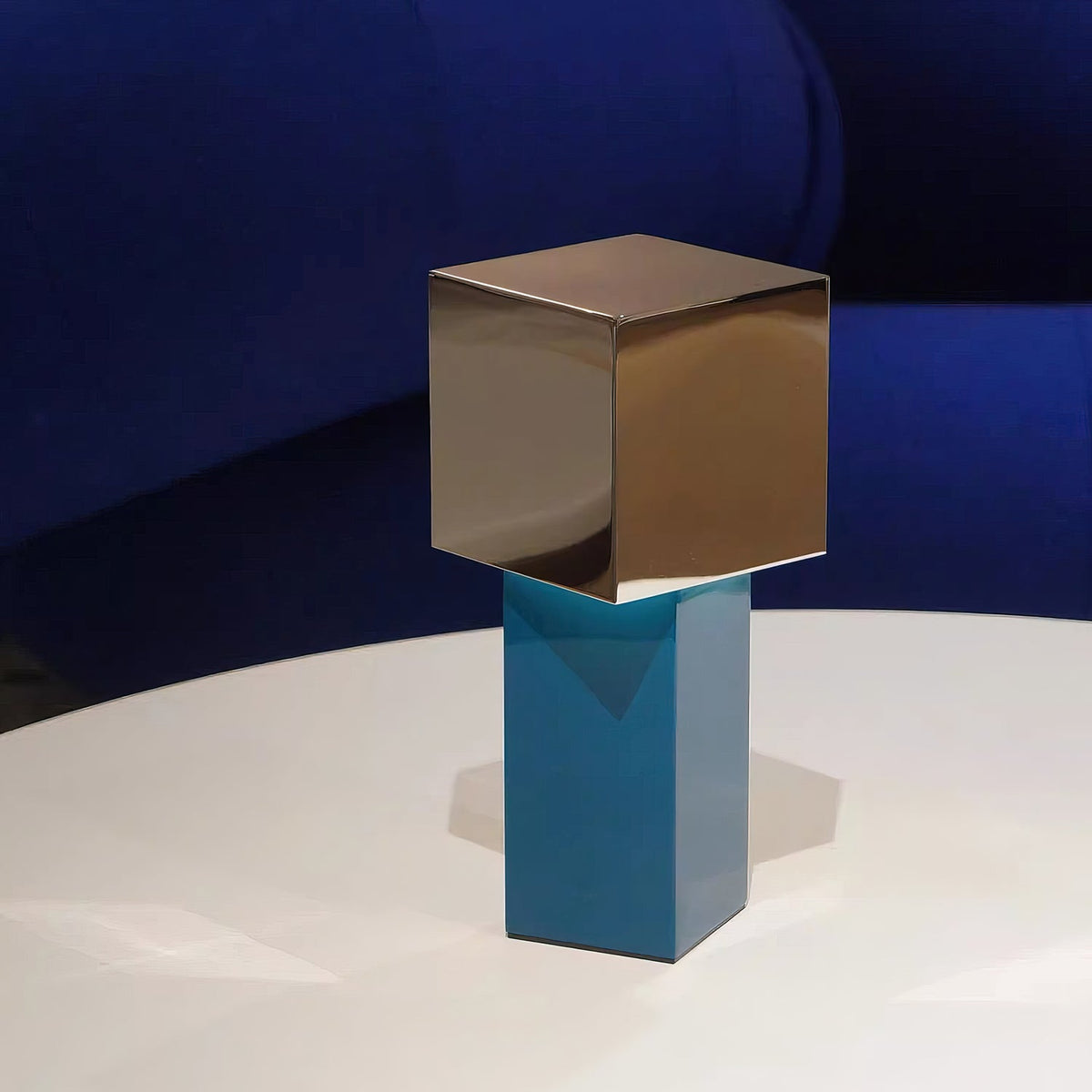 Cubo Lume Portable Lamp