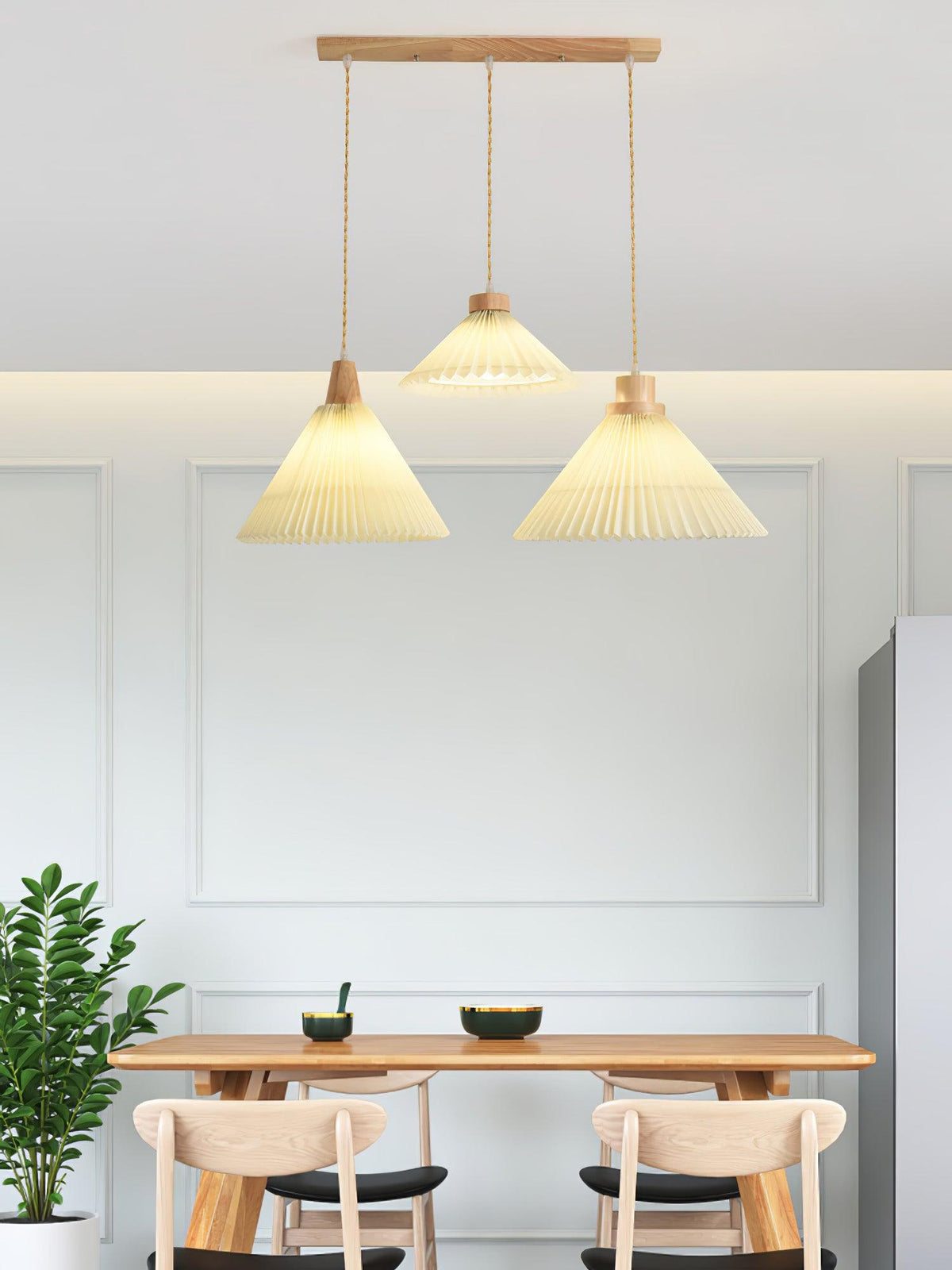 Rinisora Modern Wood Pendant Light