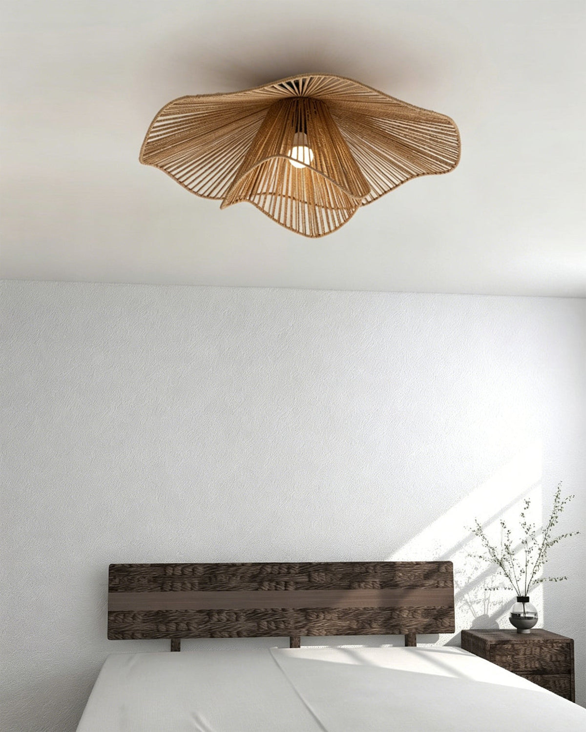 Liorariella Ceiling Light
