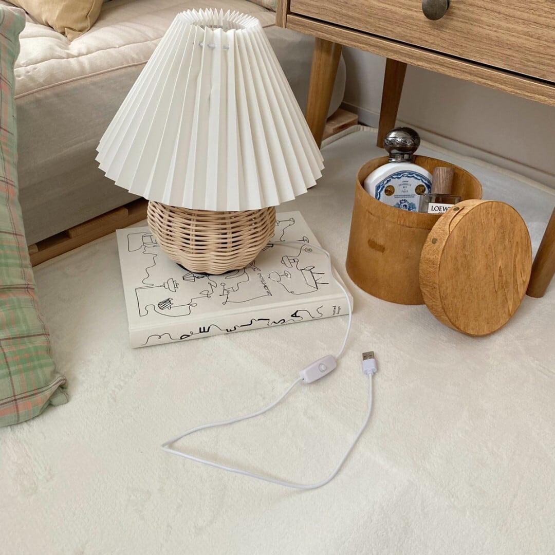 Ravuena Rattan Pleated Table lamp