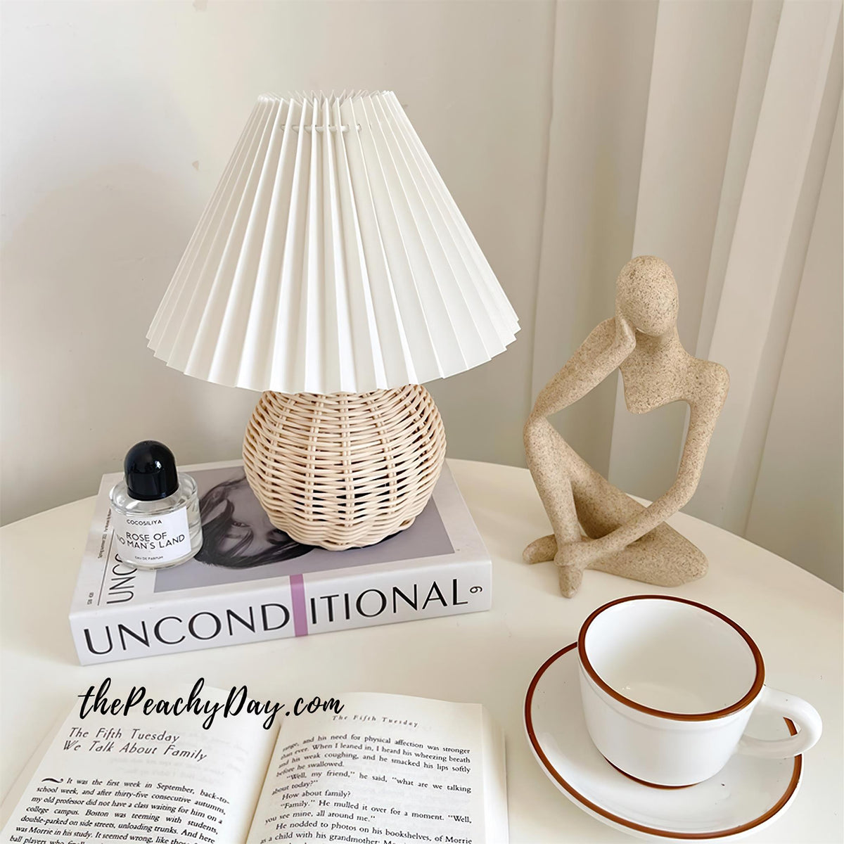 Ravuena Rattan Pleated Table lamp