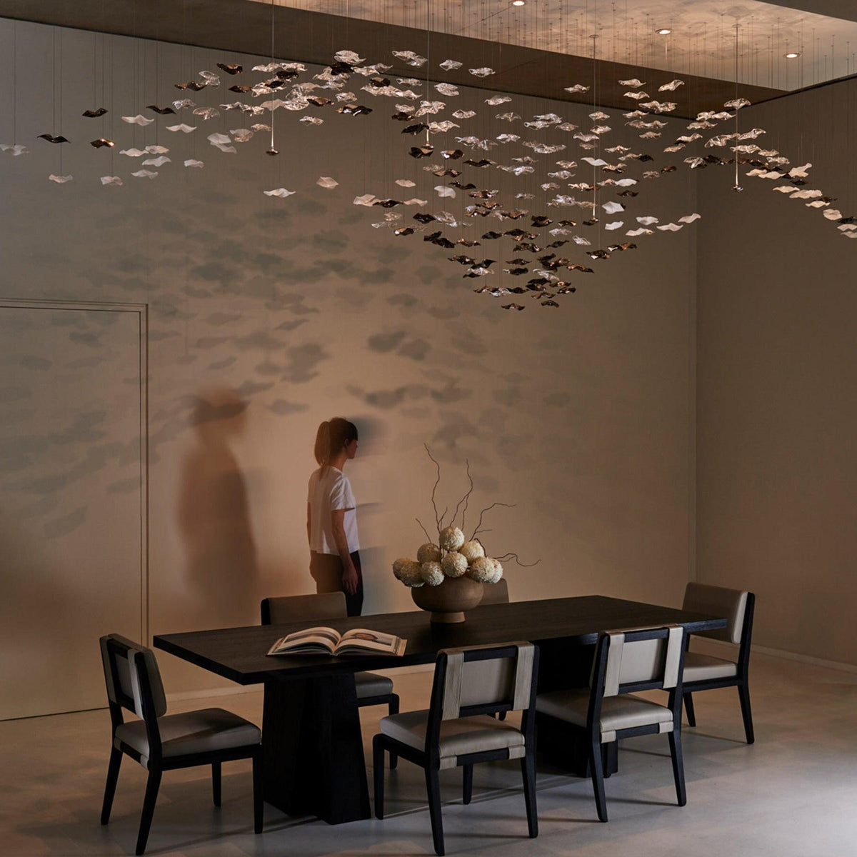 Lisk Luxury Brass Linear Chandelier
