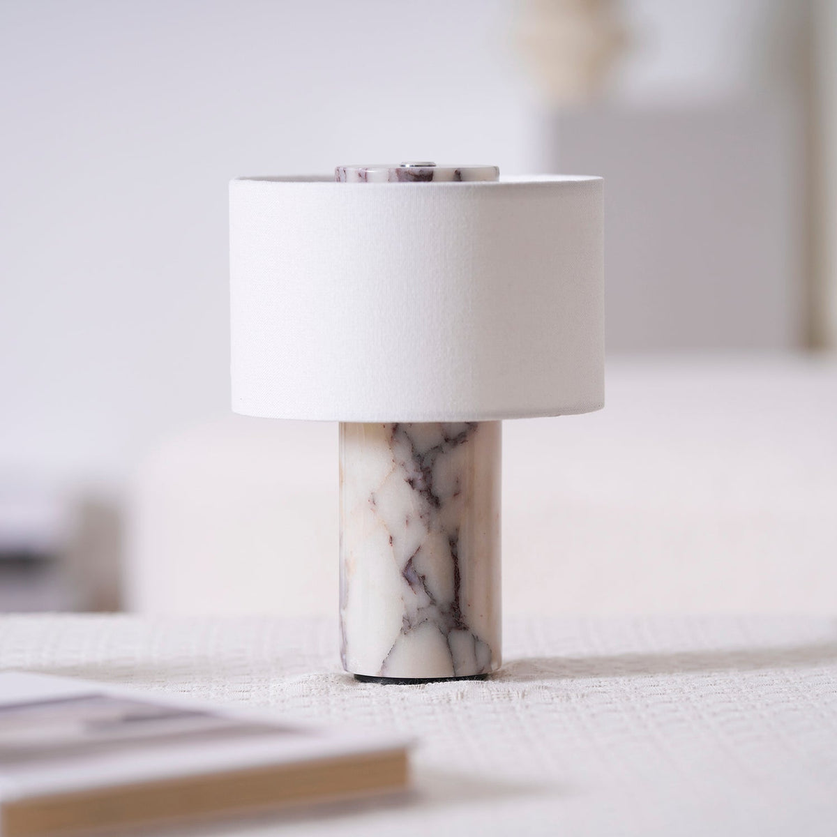 Selalia Table Lamp