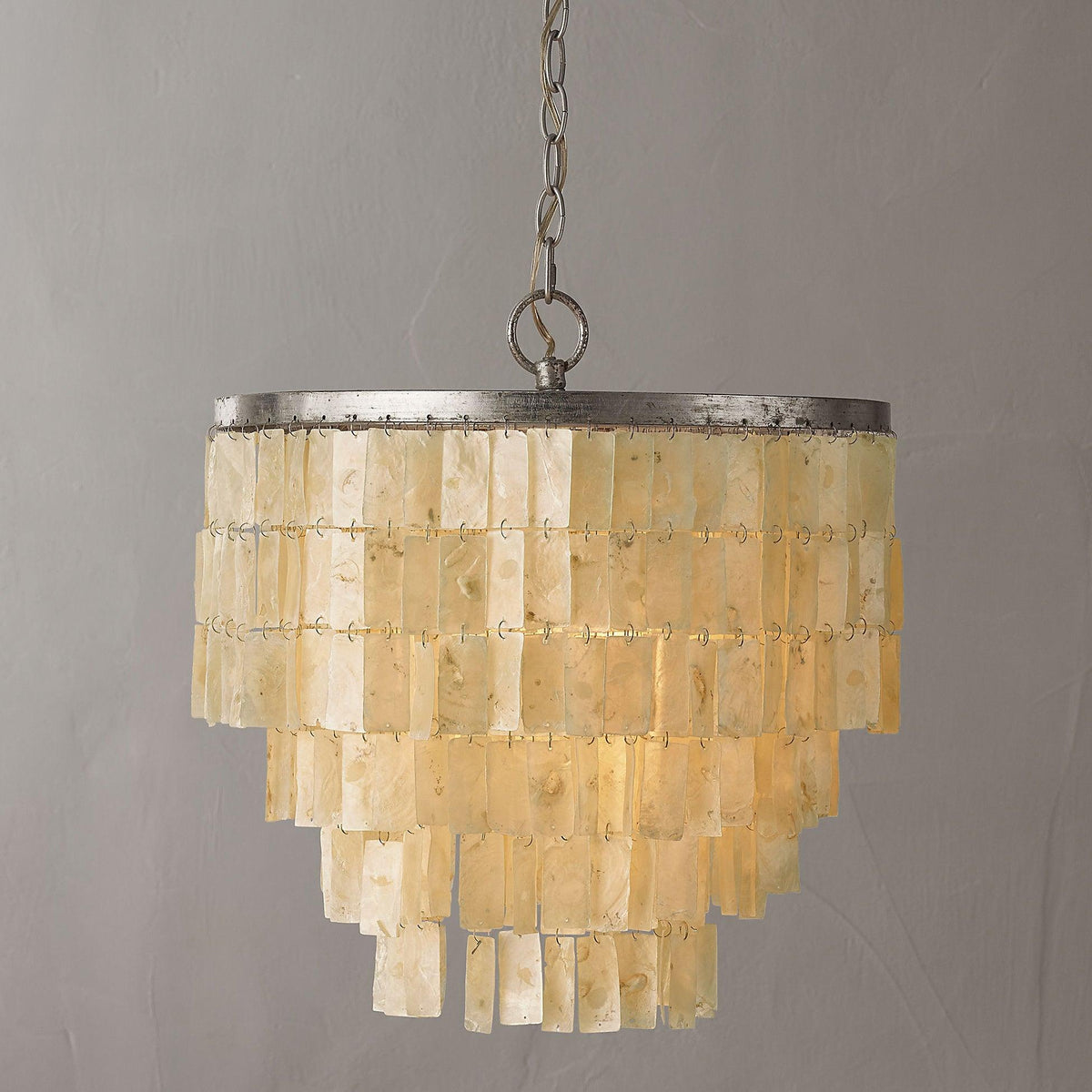 Coraise Luxury Shell Pendant Light