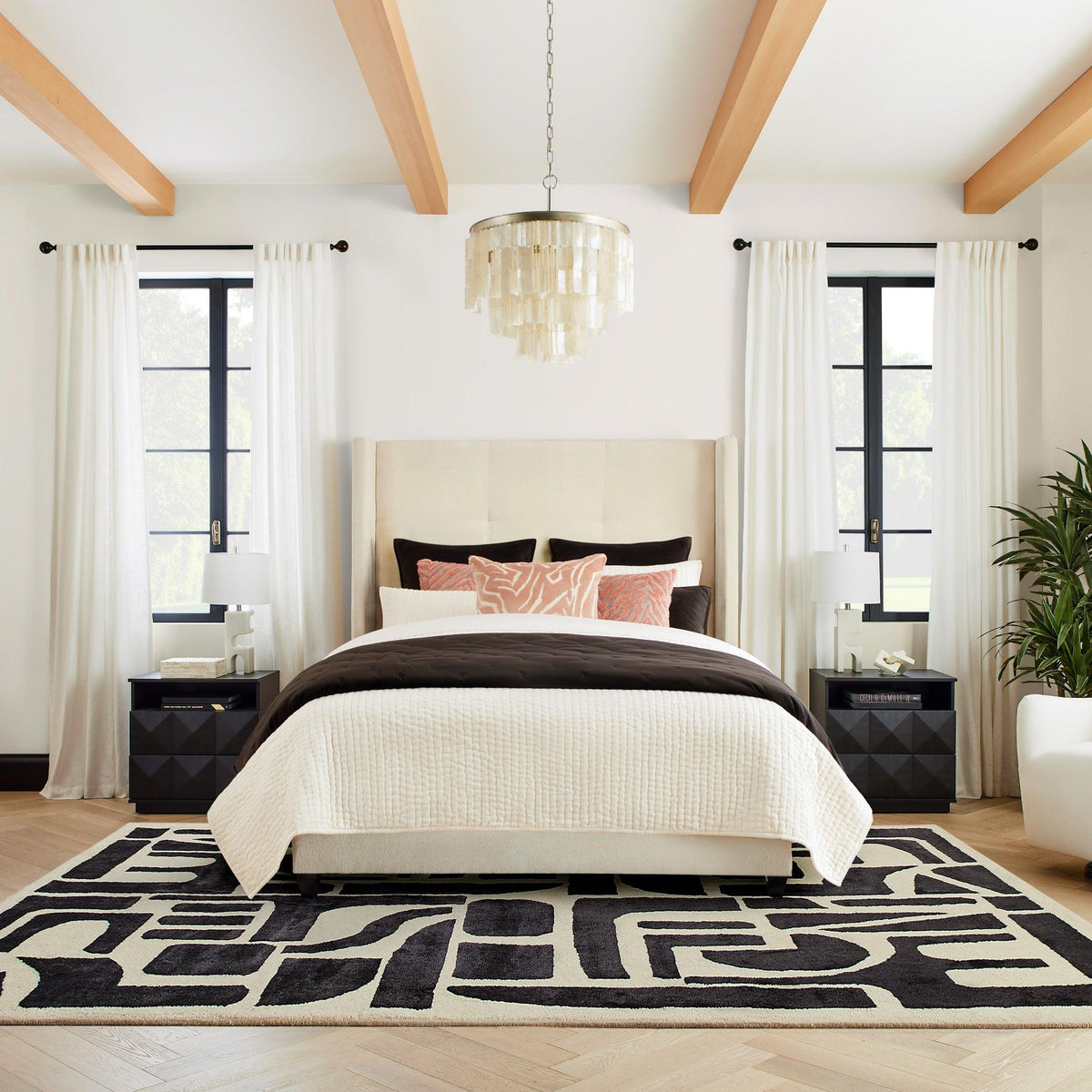 Coraise Luxury Shell Pendant Light