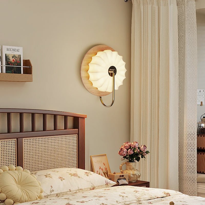 Liorvelle Petal Wall Lamp