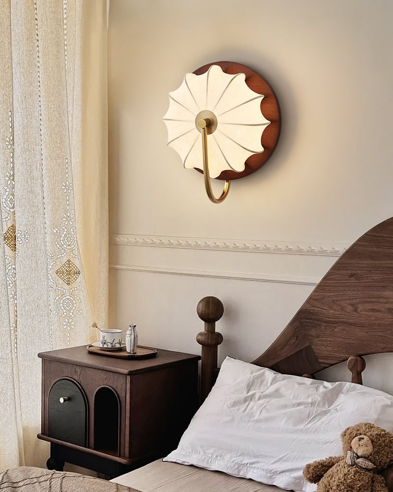 Liorvelle Petal Wall Lamp