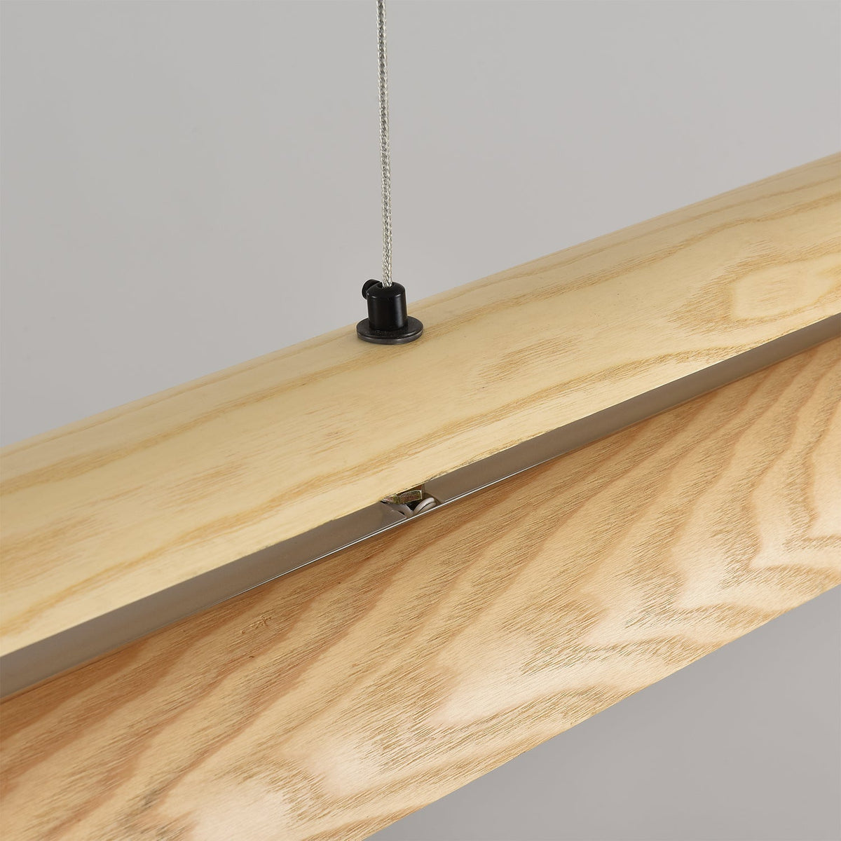 Elaoena Linear Light