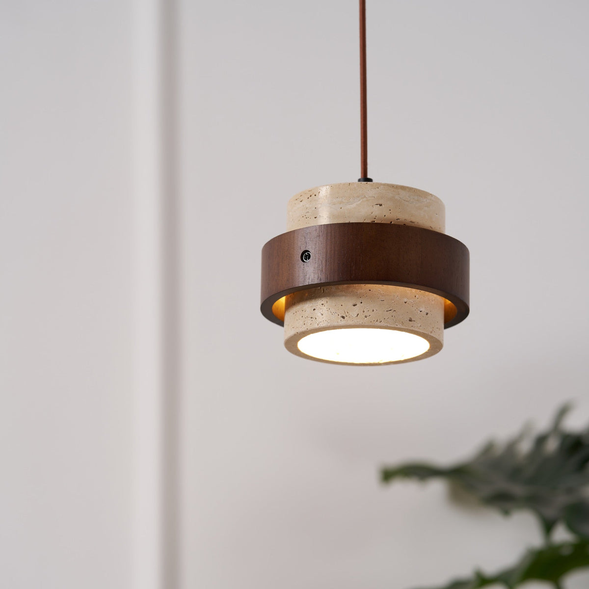 Tavrian Swag Pendant Lamp