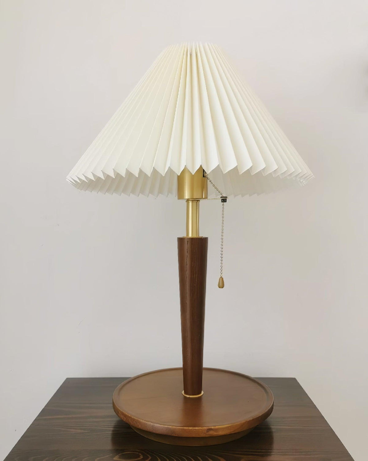 Seliriella Table Lamp